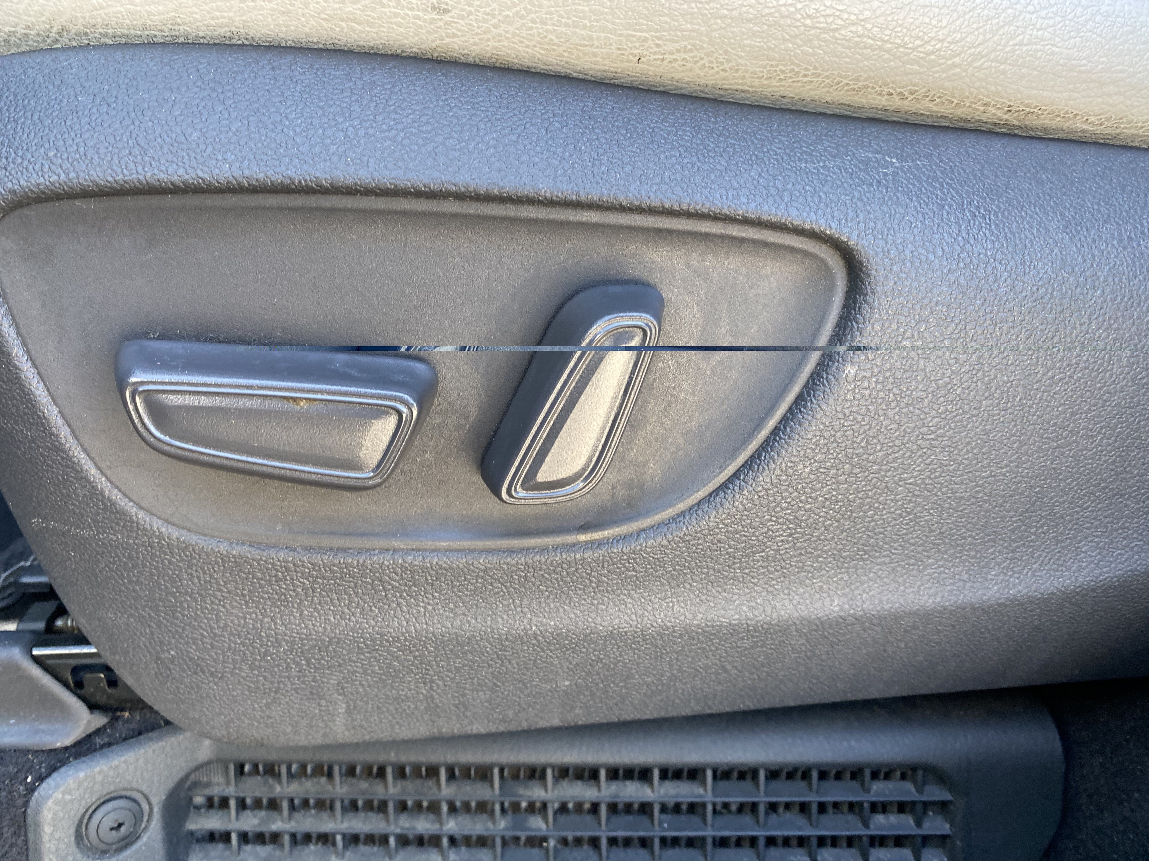 2021 Toyota Sienna LE FWD 8-PASSENGER