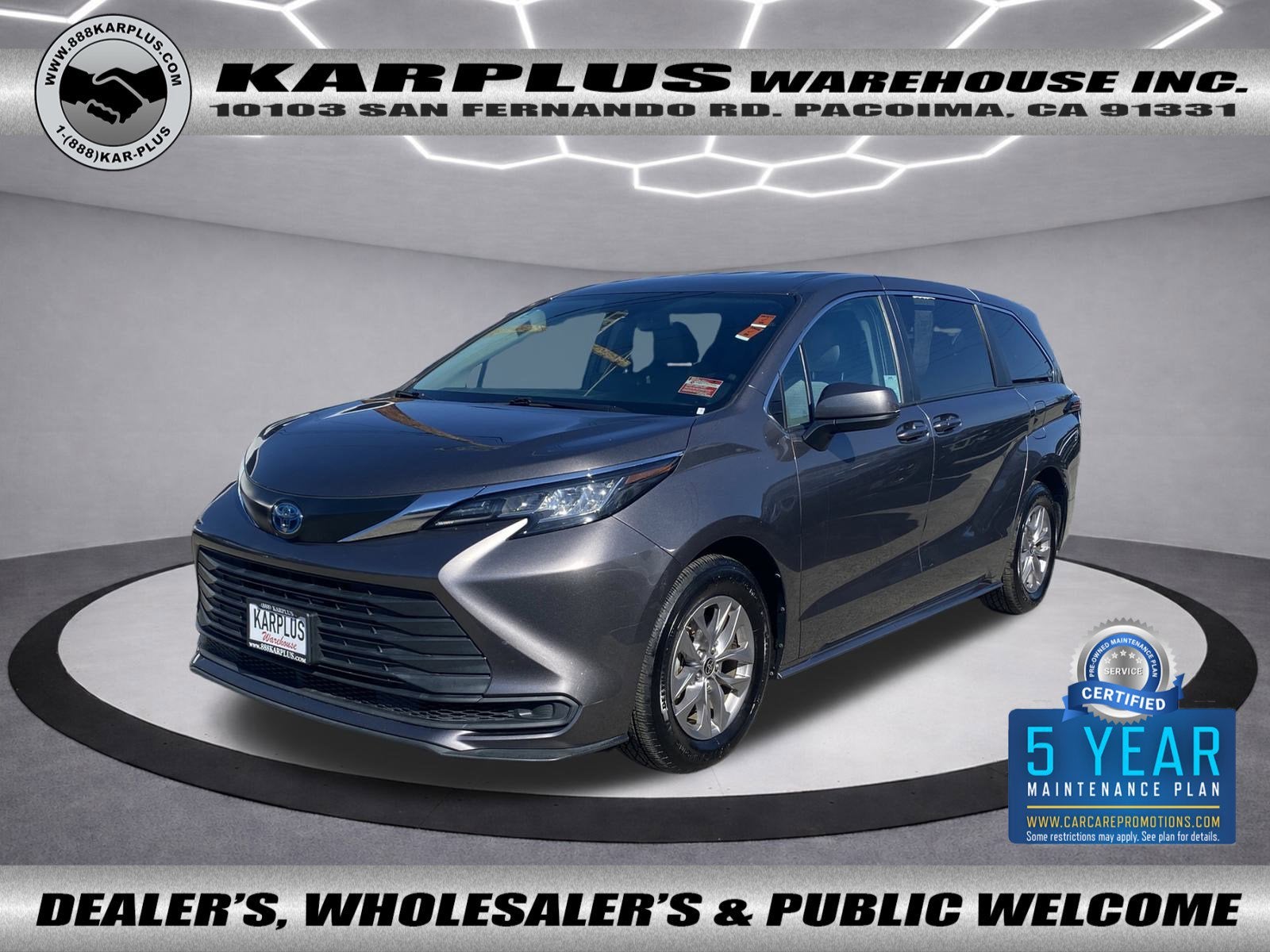 2022 Toyota Sienna LE