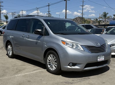 2015 Toyota Sienna XLE