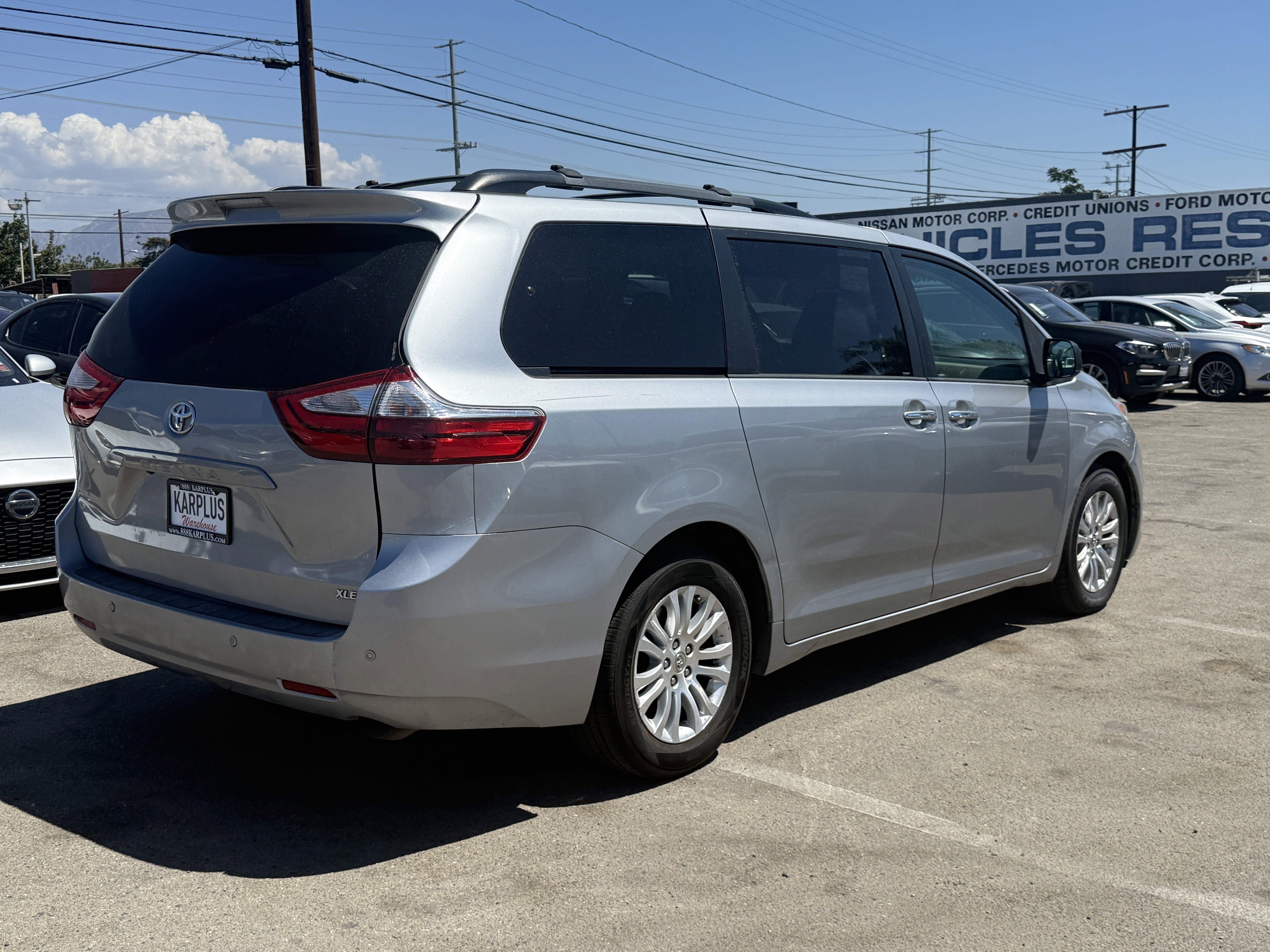 2015 Toyota Sienna XLE
