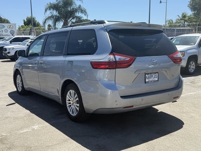 2015 Toyota Sienna XLE