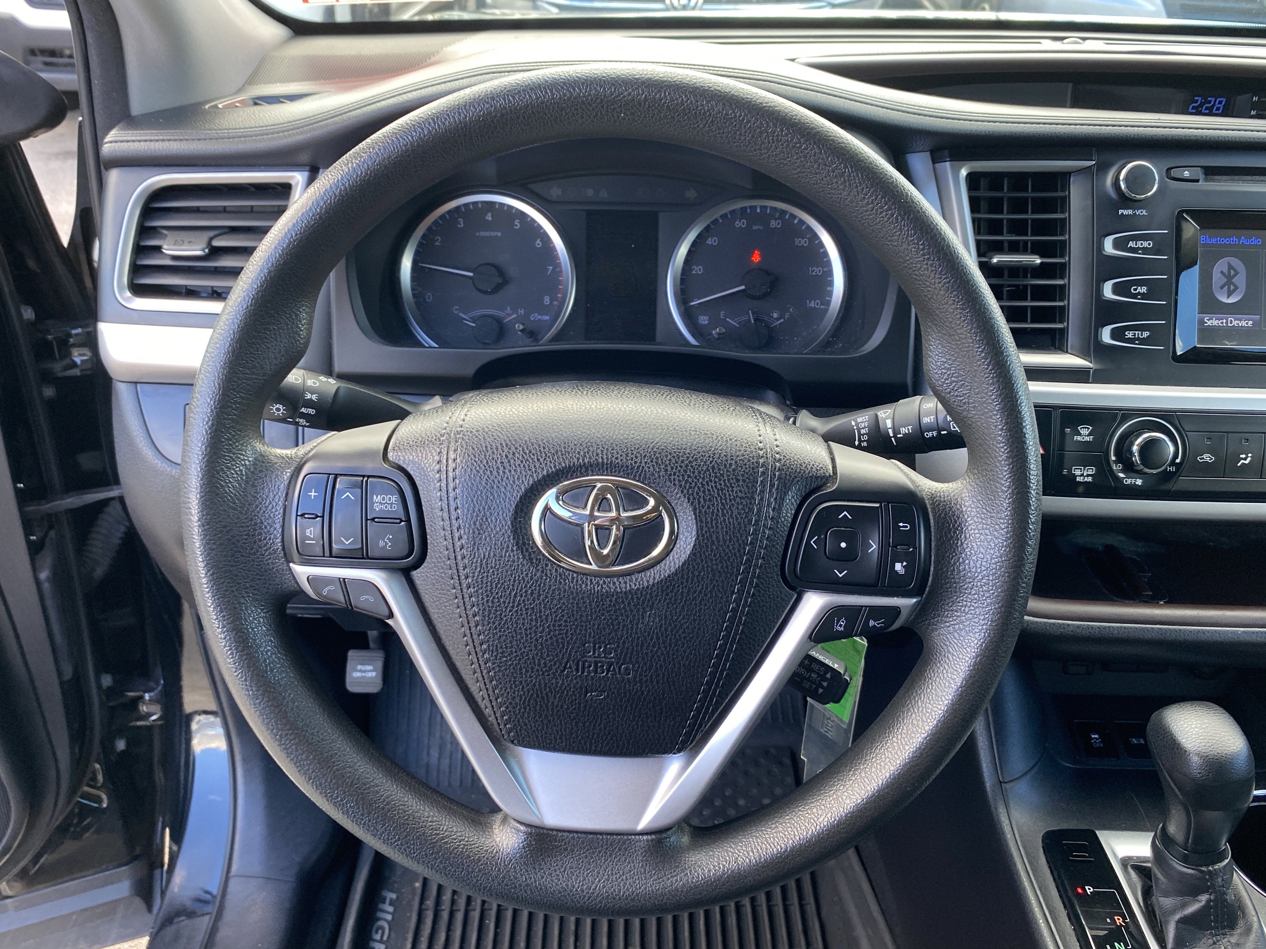 2018 Toyota Highlander LE