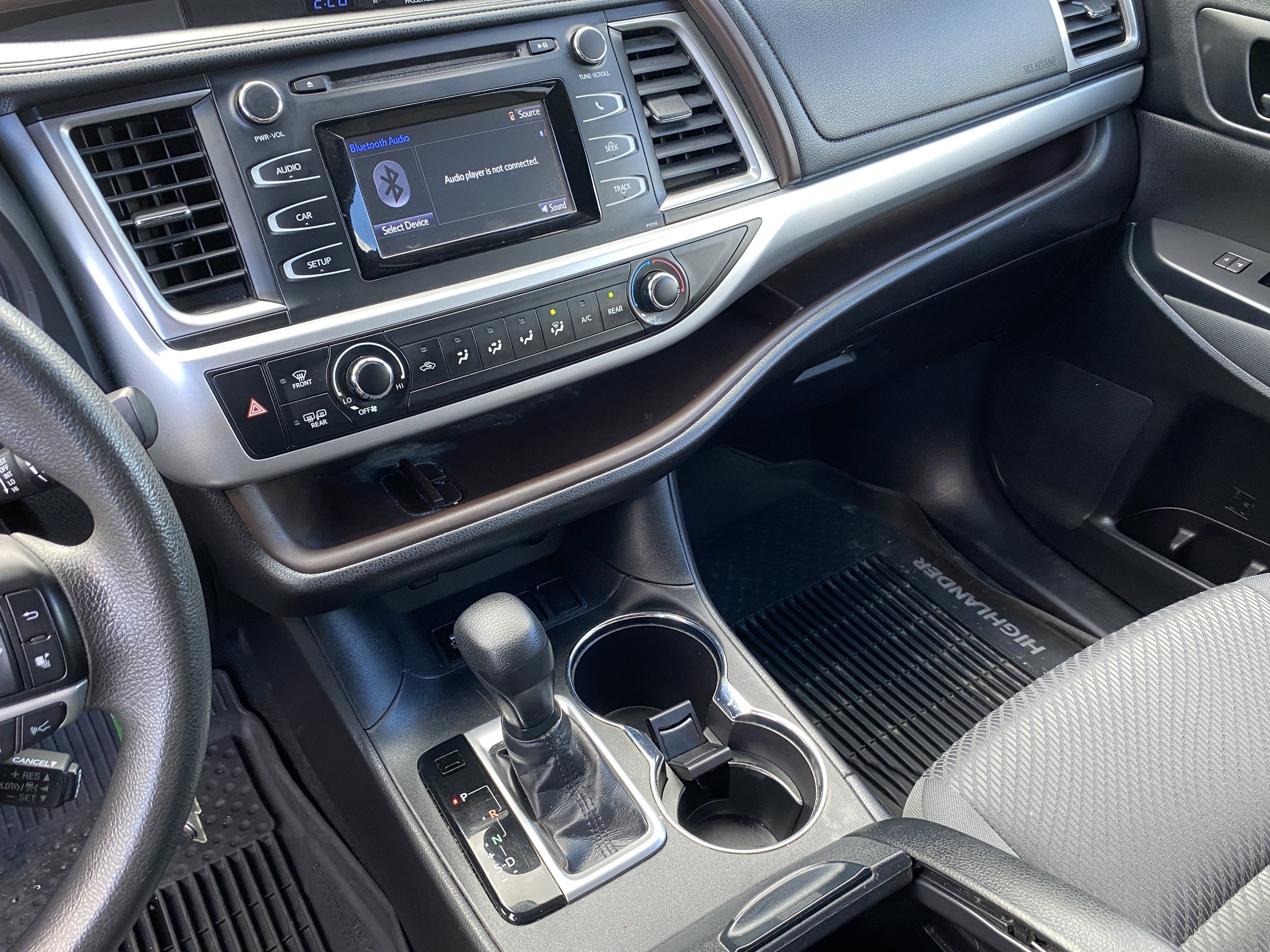 2018 Toyota Highlander LE