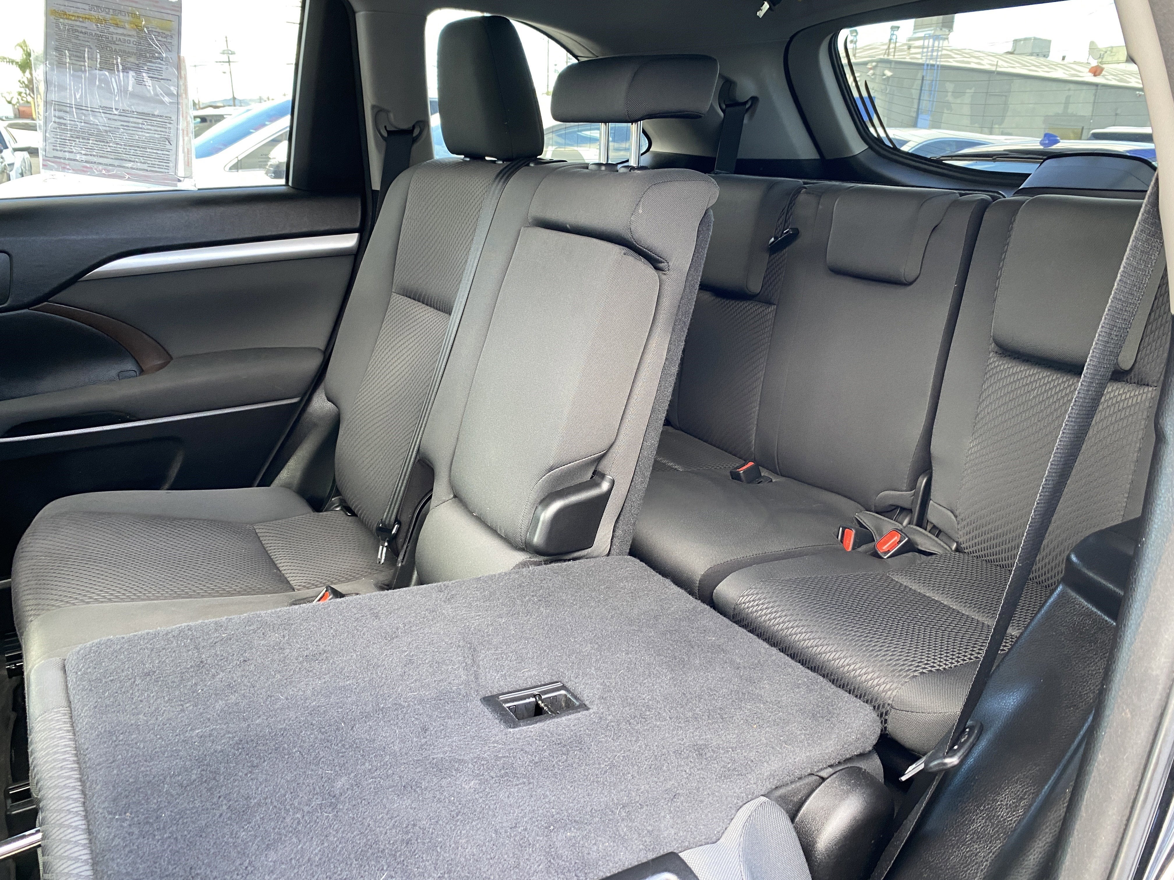 2018 Toyota Highlander LE