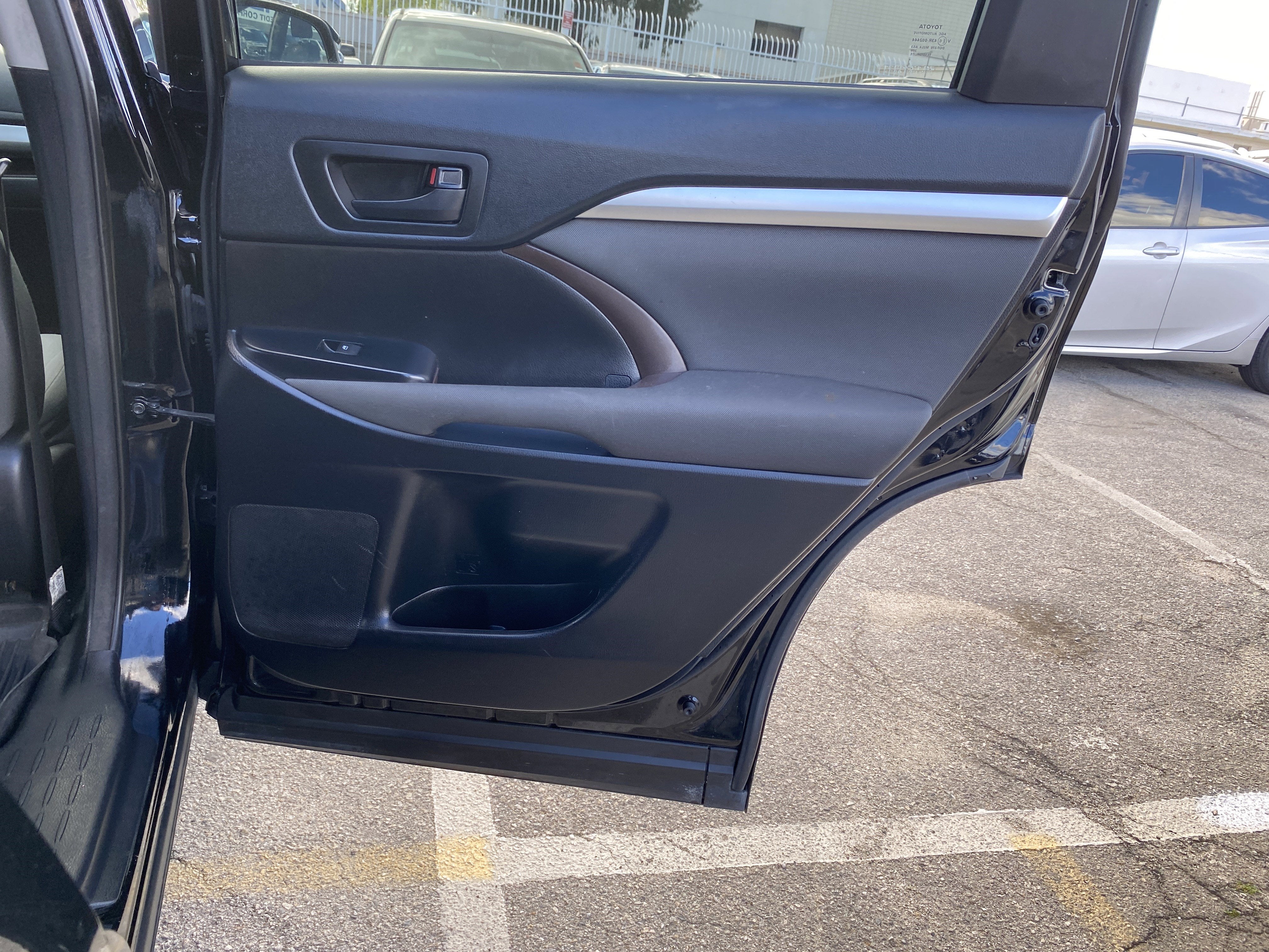 2018 Toyota Highlander LE