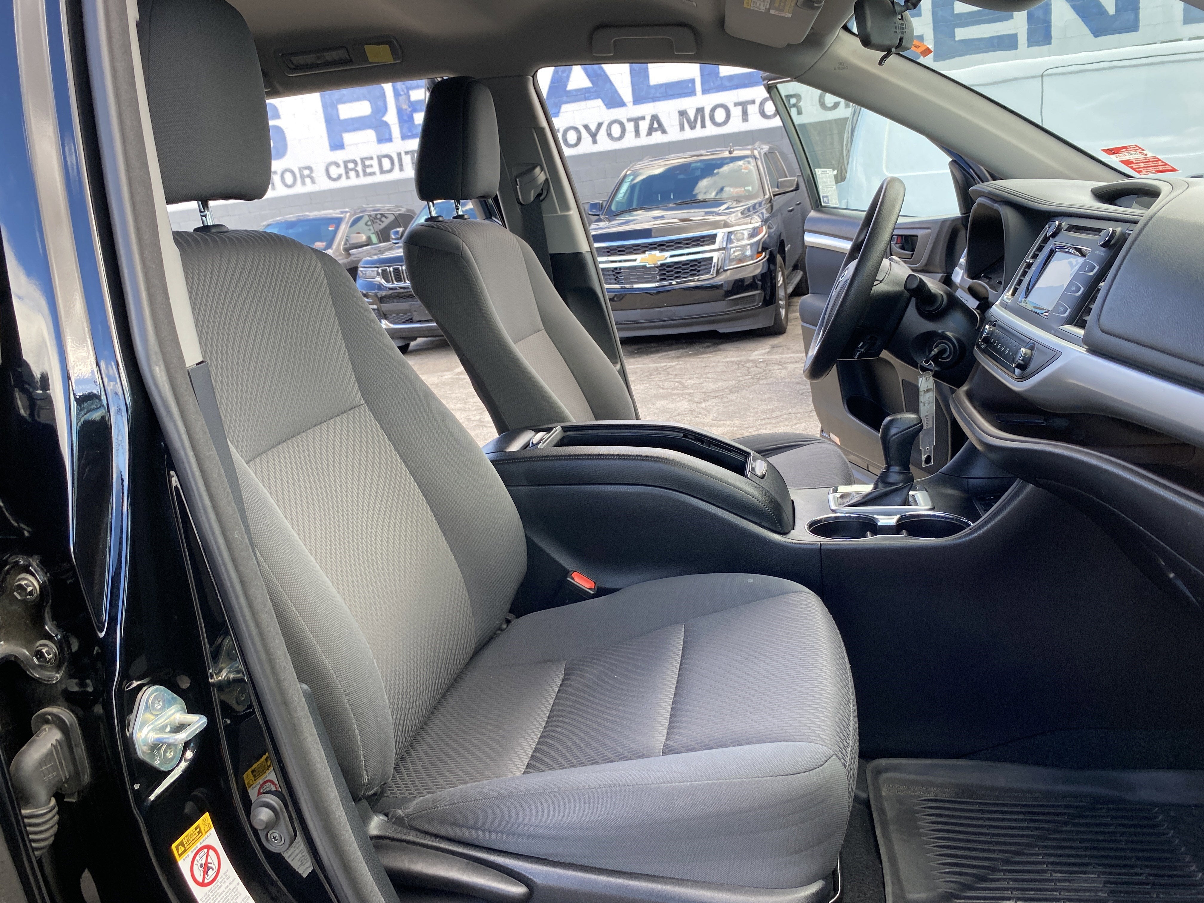 2018 Toyota Highlander LE