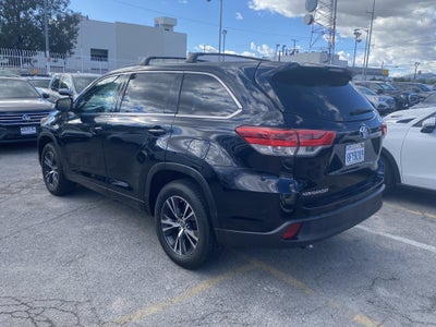 2018 Toyota Highlander LE