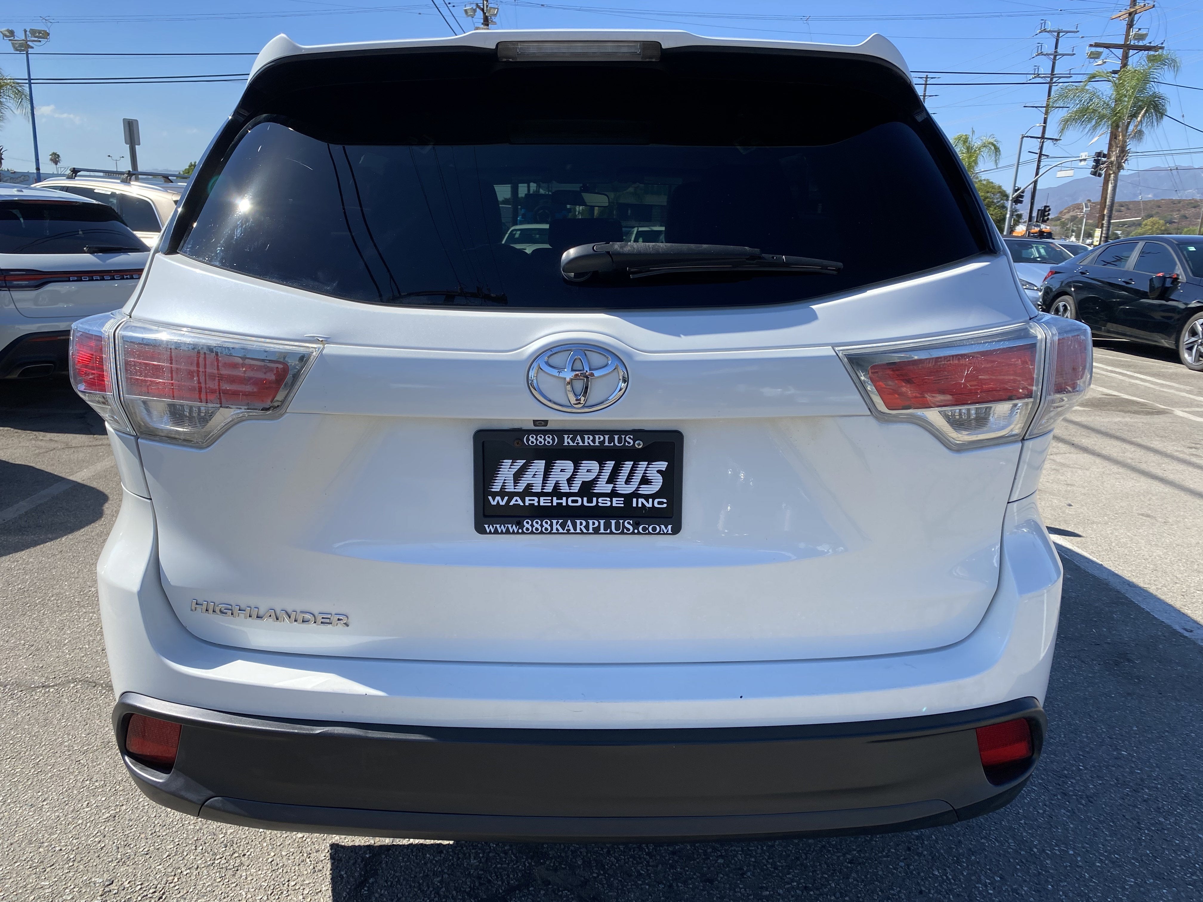 2016 Toyota Highlander FWD 4DR I4 LE