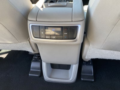 2016 Toyota Highlander FWD 4DR I4 LE