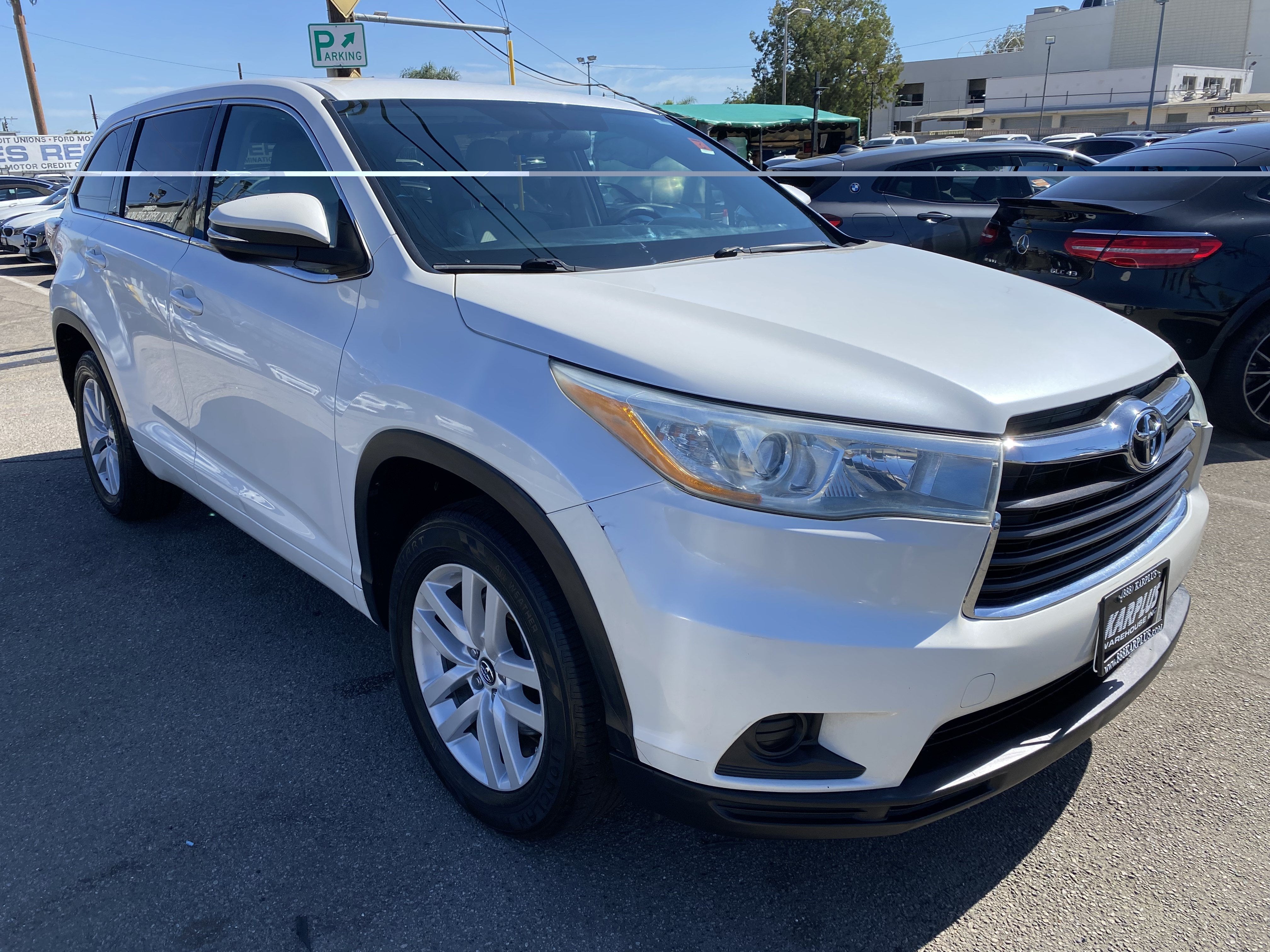 2016 Toyota Highlander FWD 4DR I4 LE