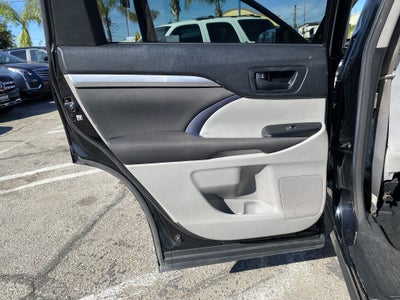 2018 Toyota Highlander LE