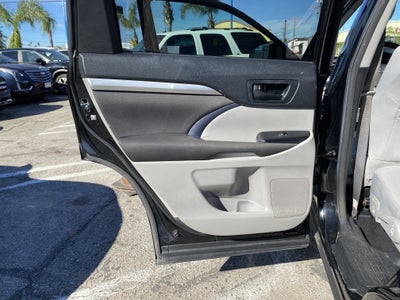 2018 Toyota Highlander LE