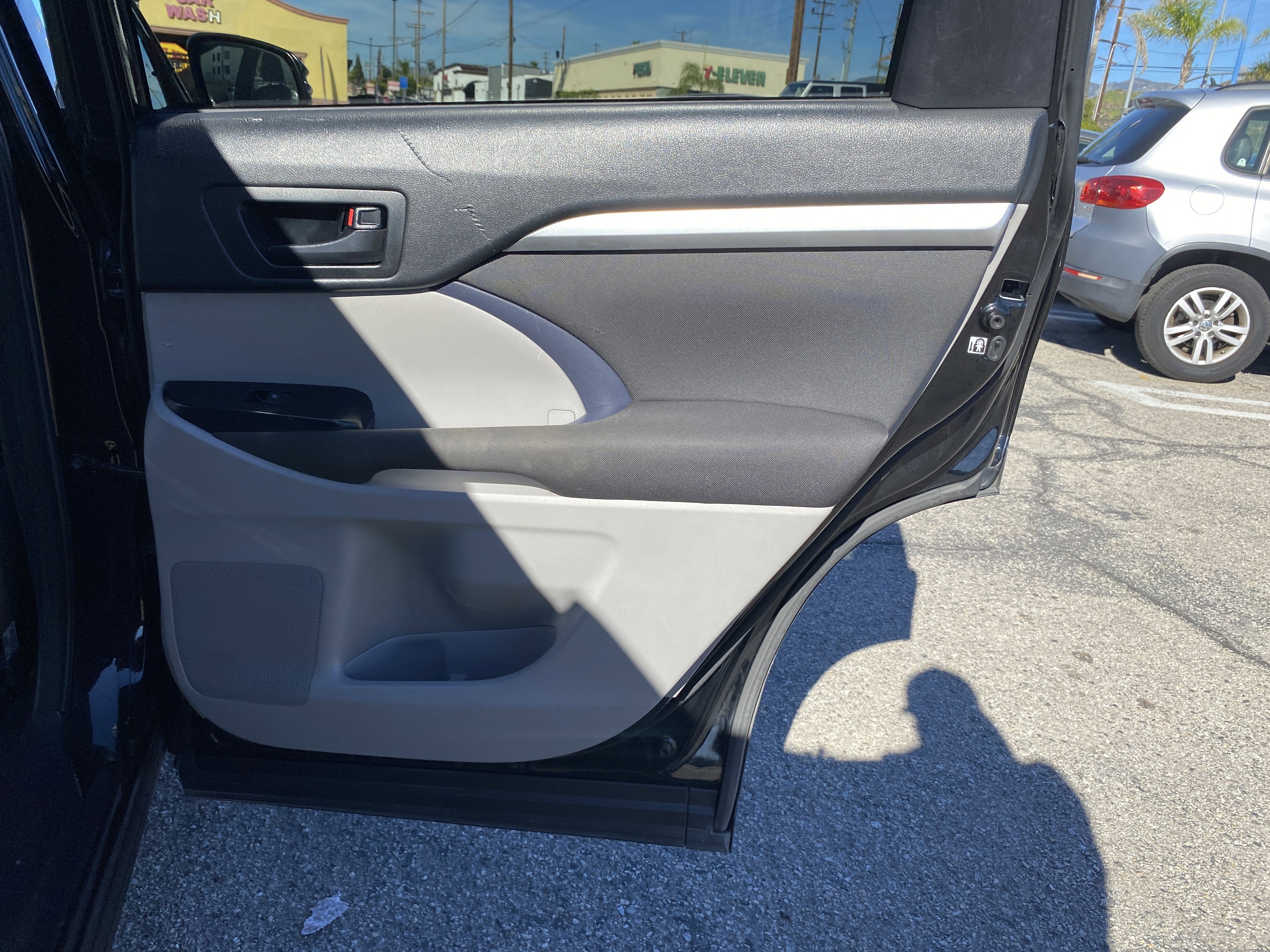 2018 Toyota Highlander LE