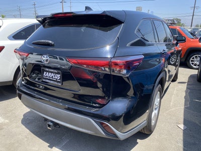 2021 Toyota Highlander LE