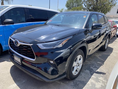 2021 Toyota Highlander LE