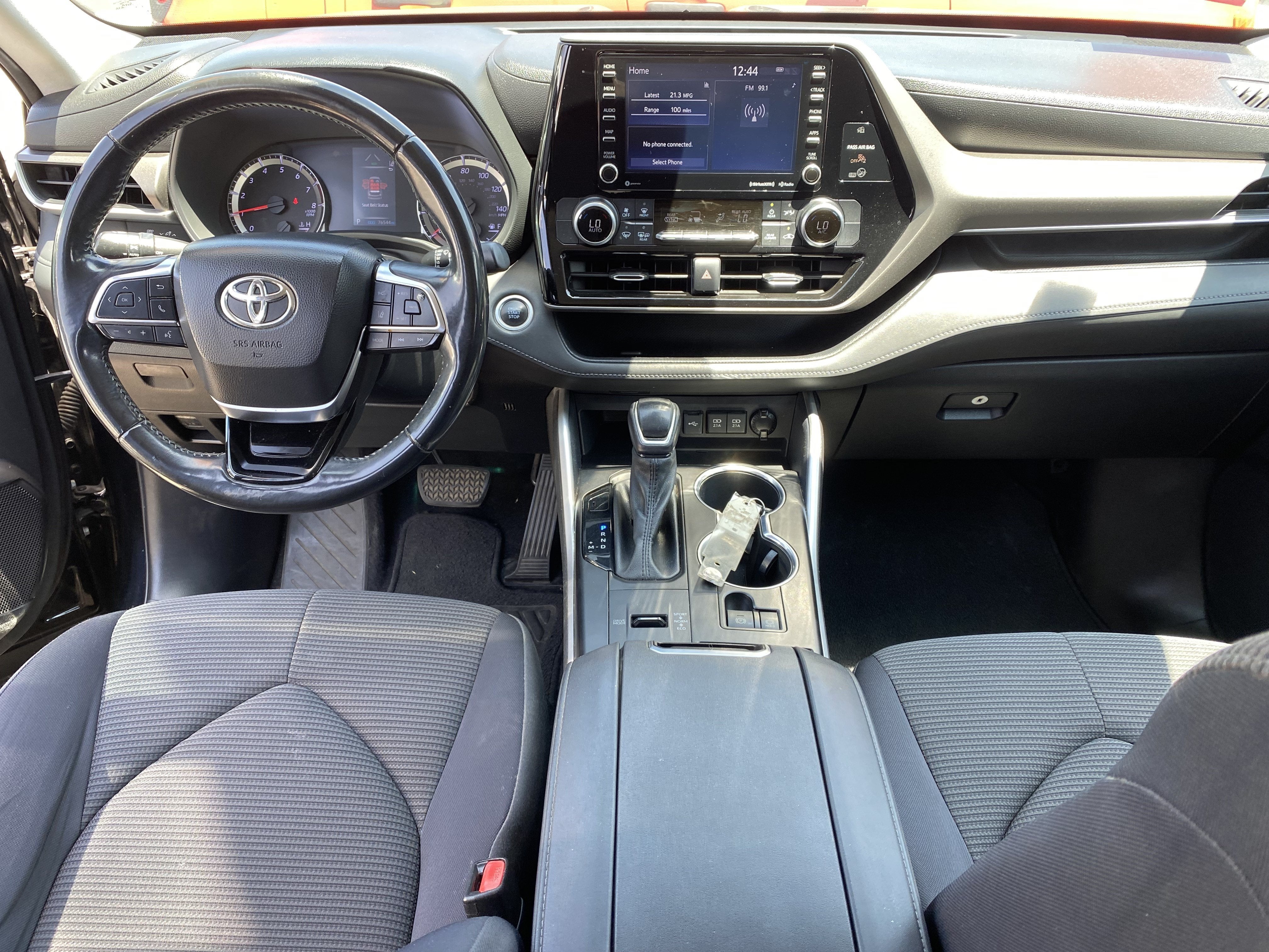 2021 Toyota Highlander LE