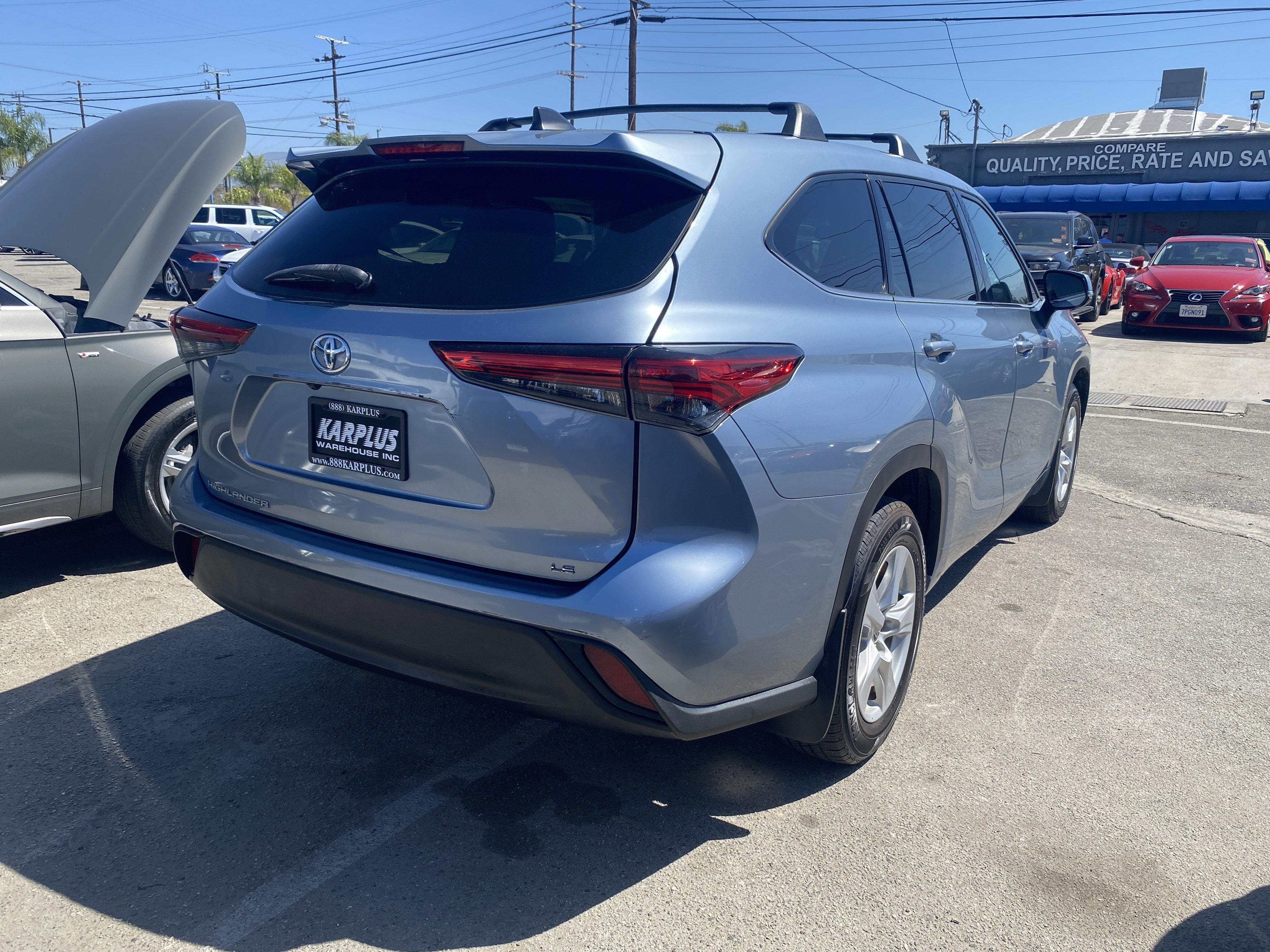 2022 Toyota Highlander LE