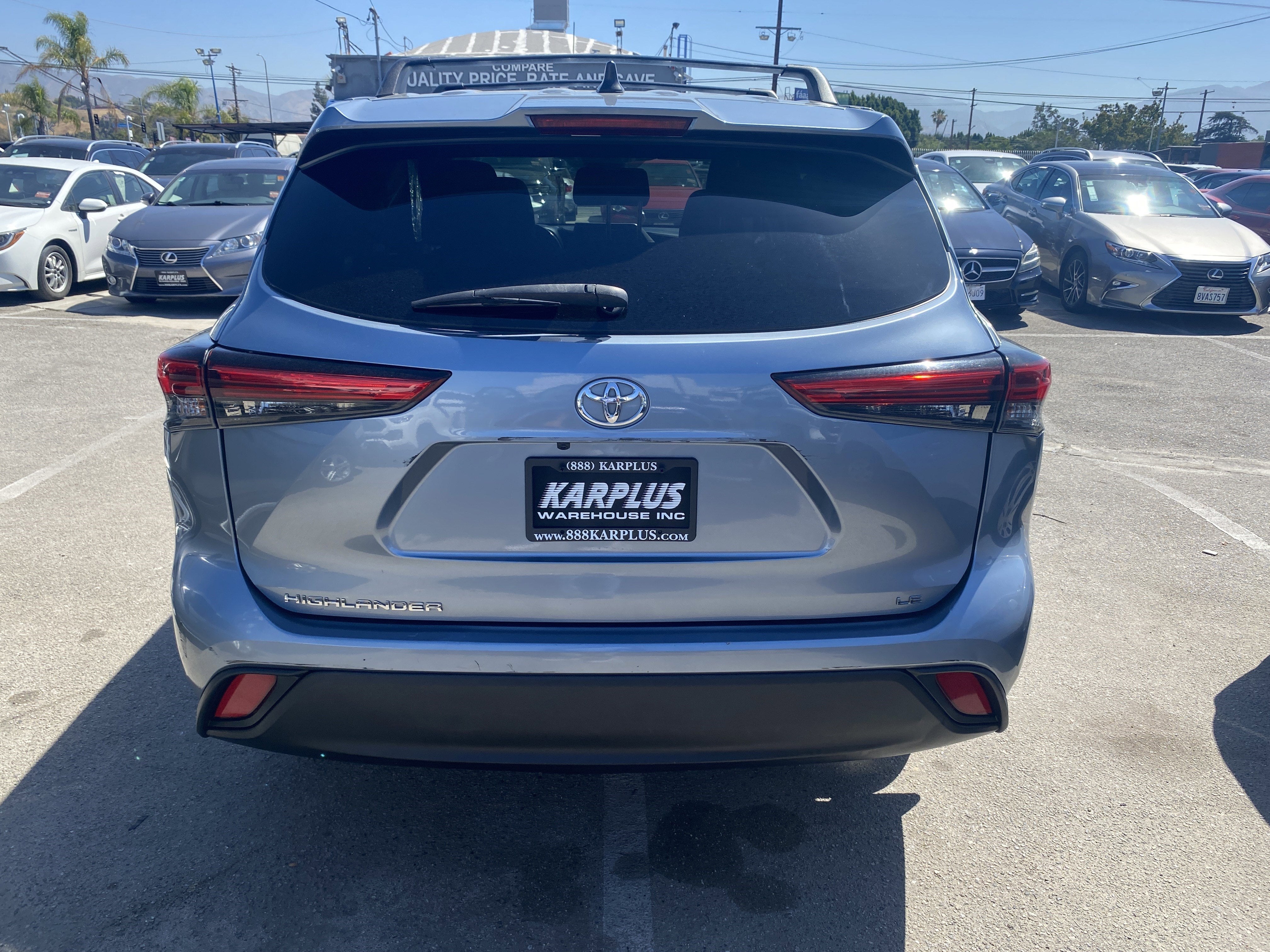 2022 Toyota Highlander LE