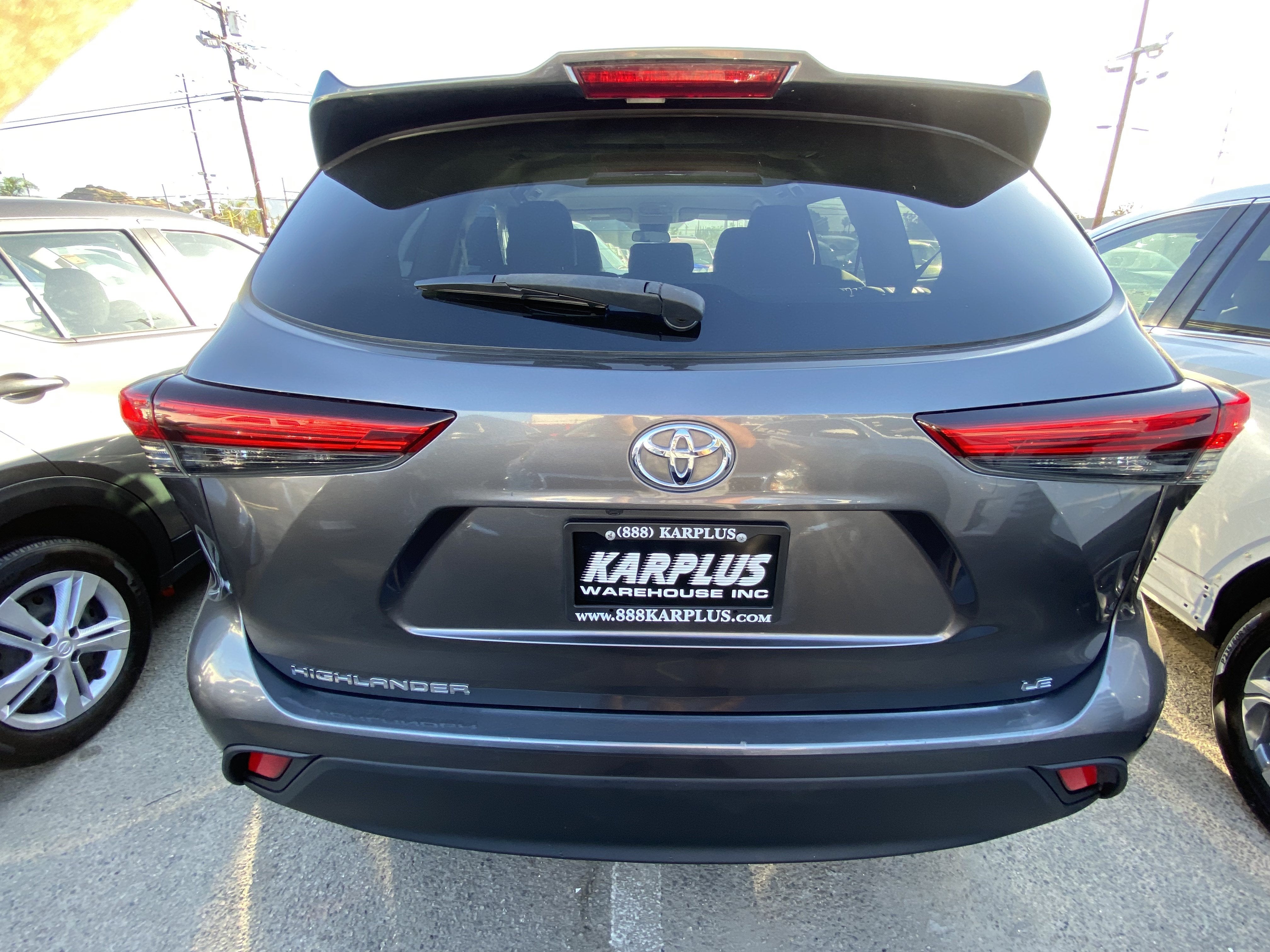 2020 Toyota Highlander LE