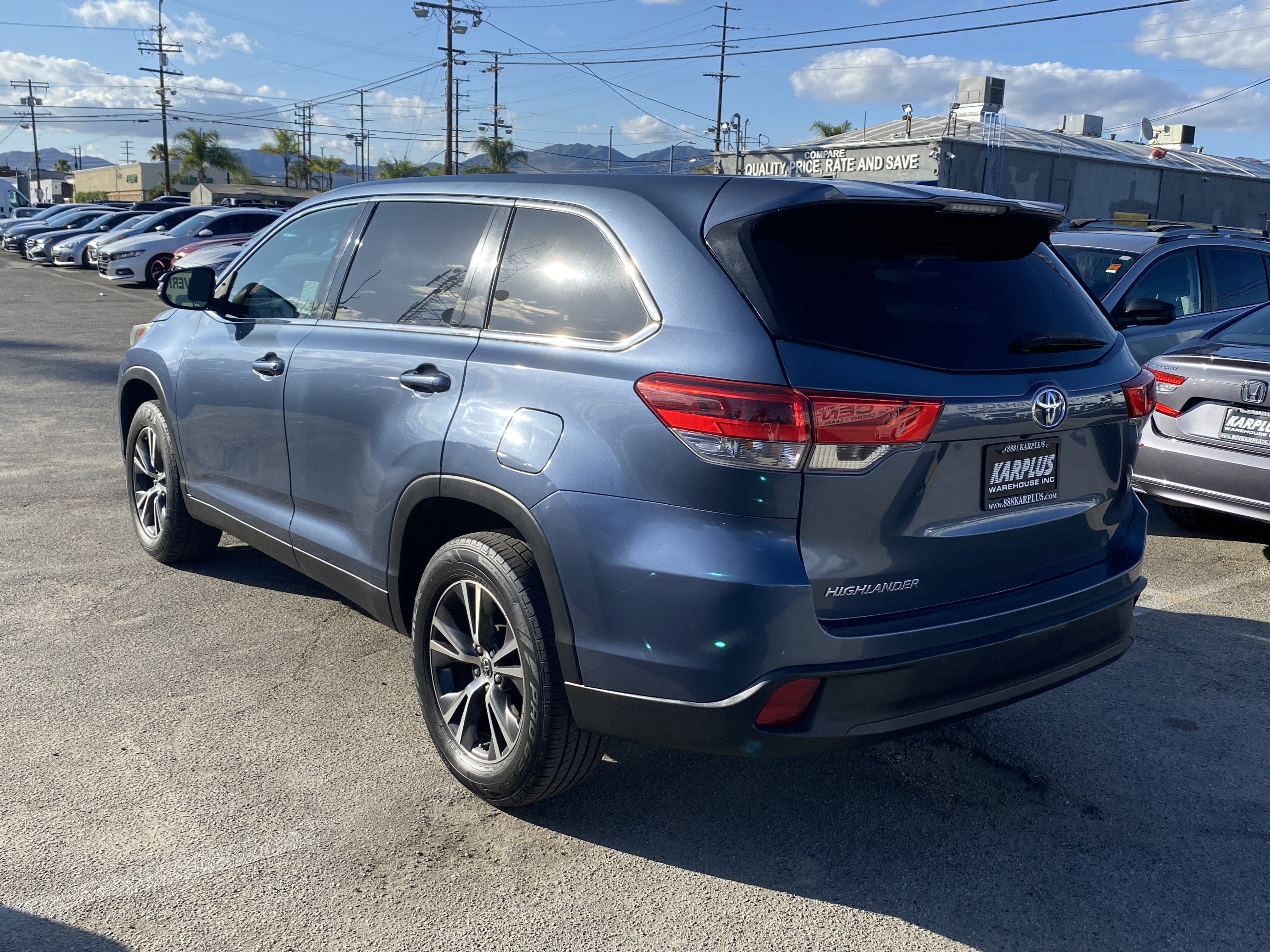 2019 Toyota Highlander LE