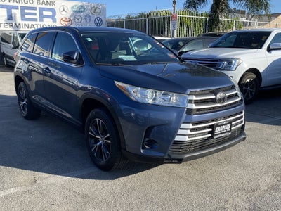 2019 Toyota Highlander LE