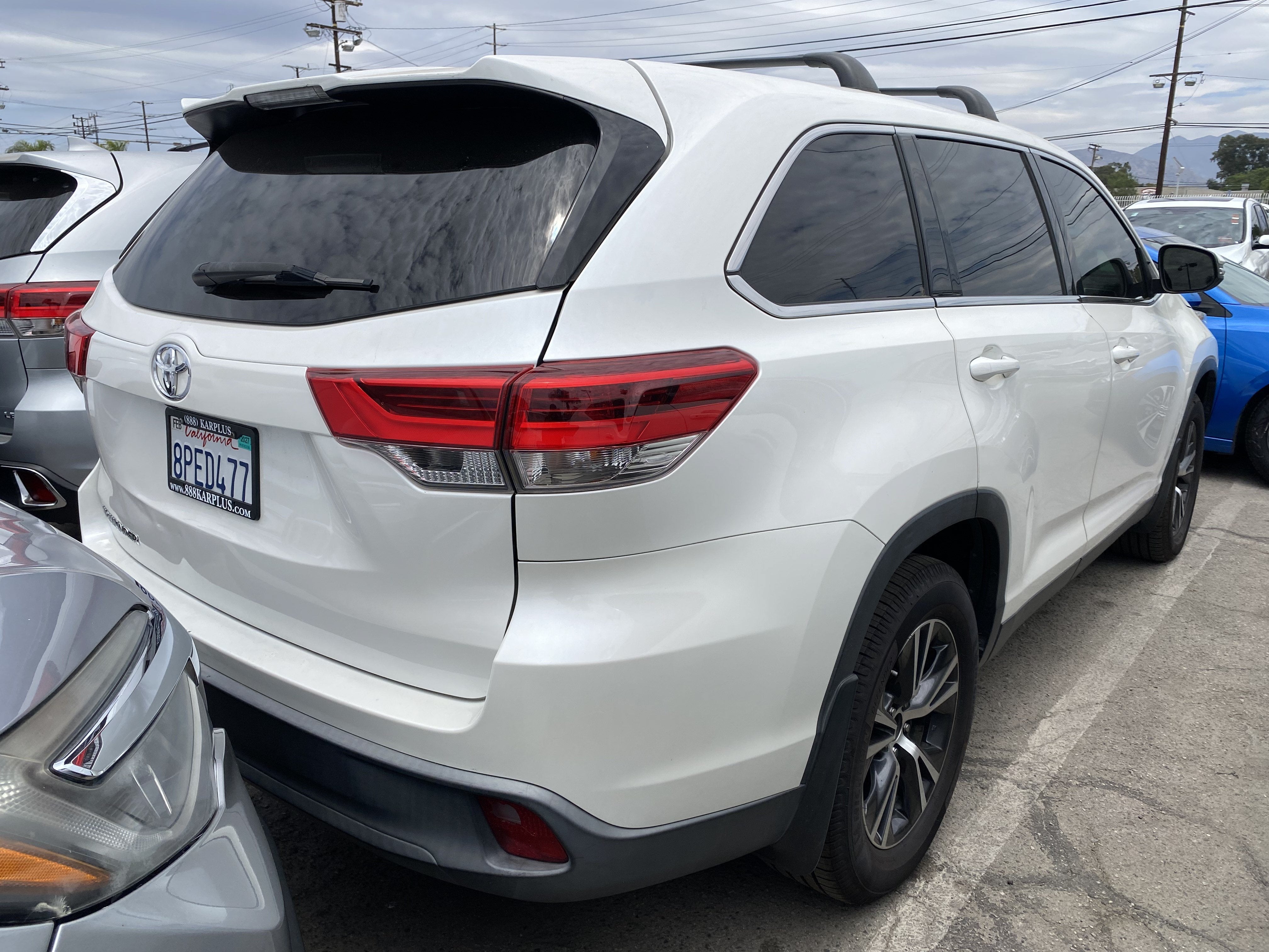 2019 Toyota Highlander LE