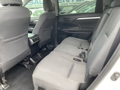 2019 Toyota Highlander LE