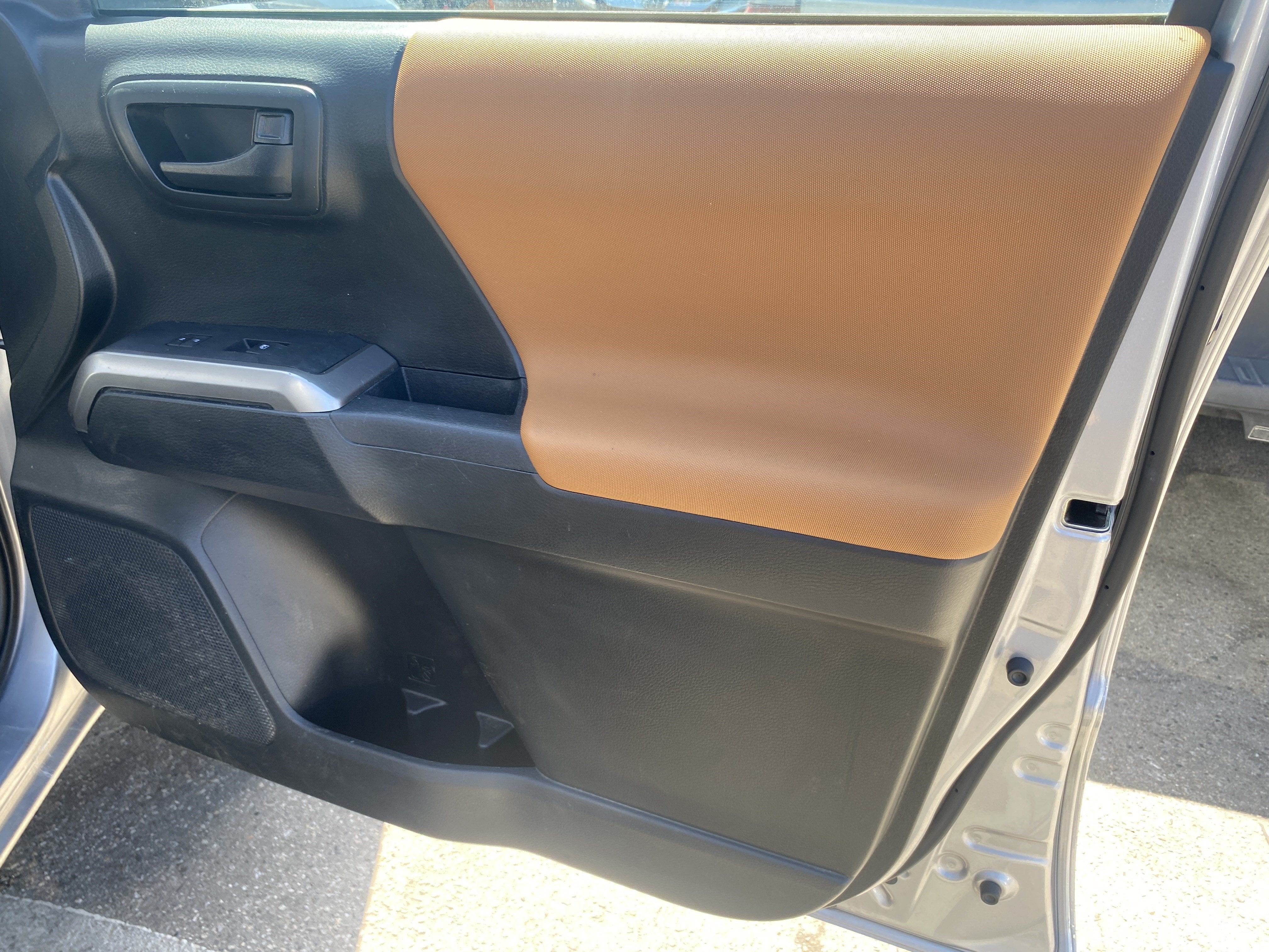 2019 Toyota Tacoma 2WD SR