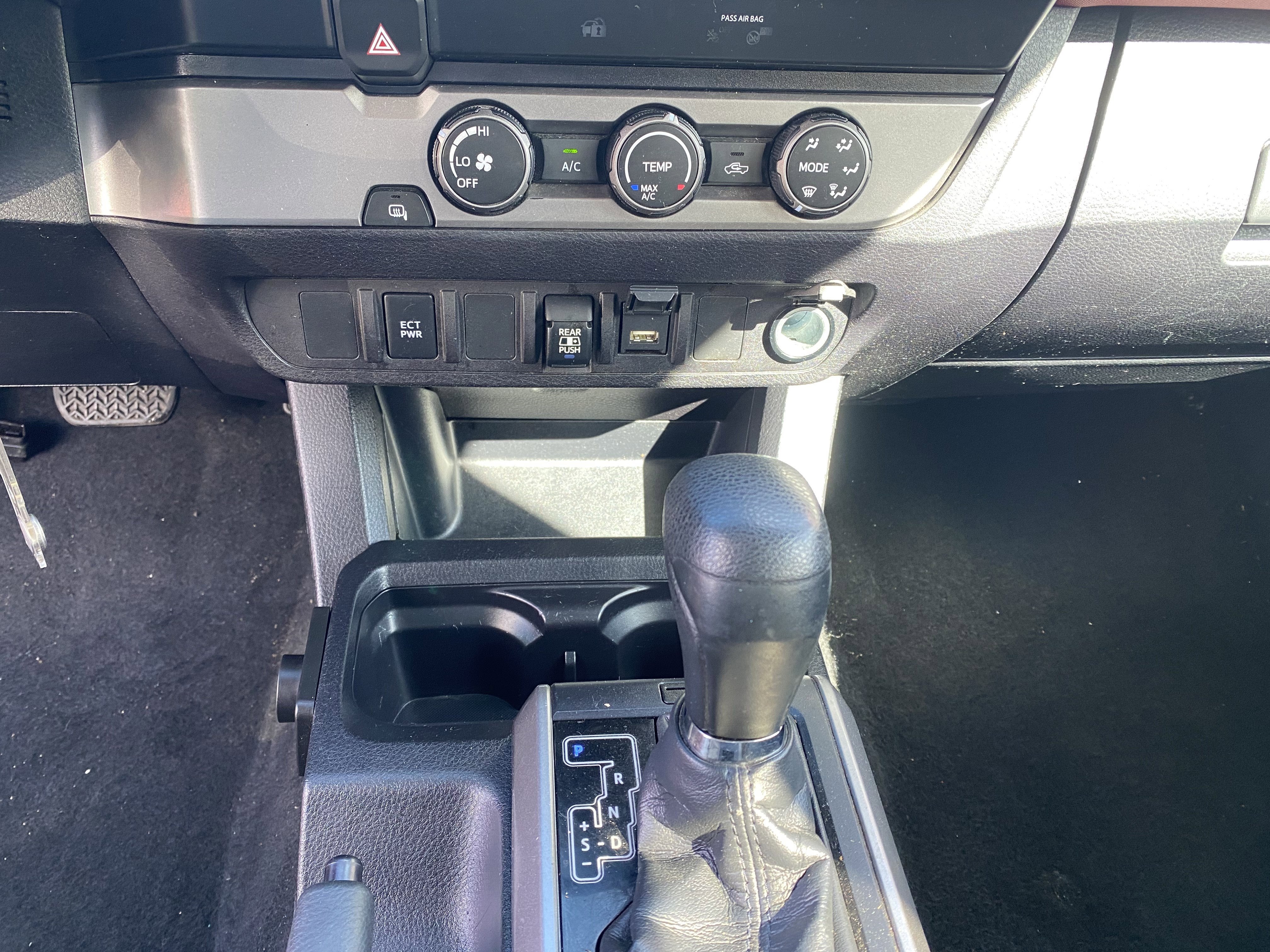 2020 Toyota Tacoma 2WD SR5