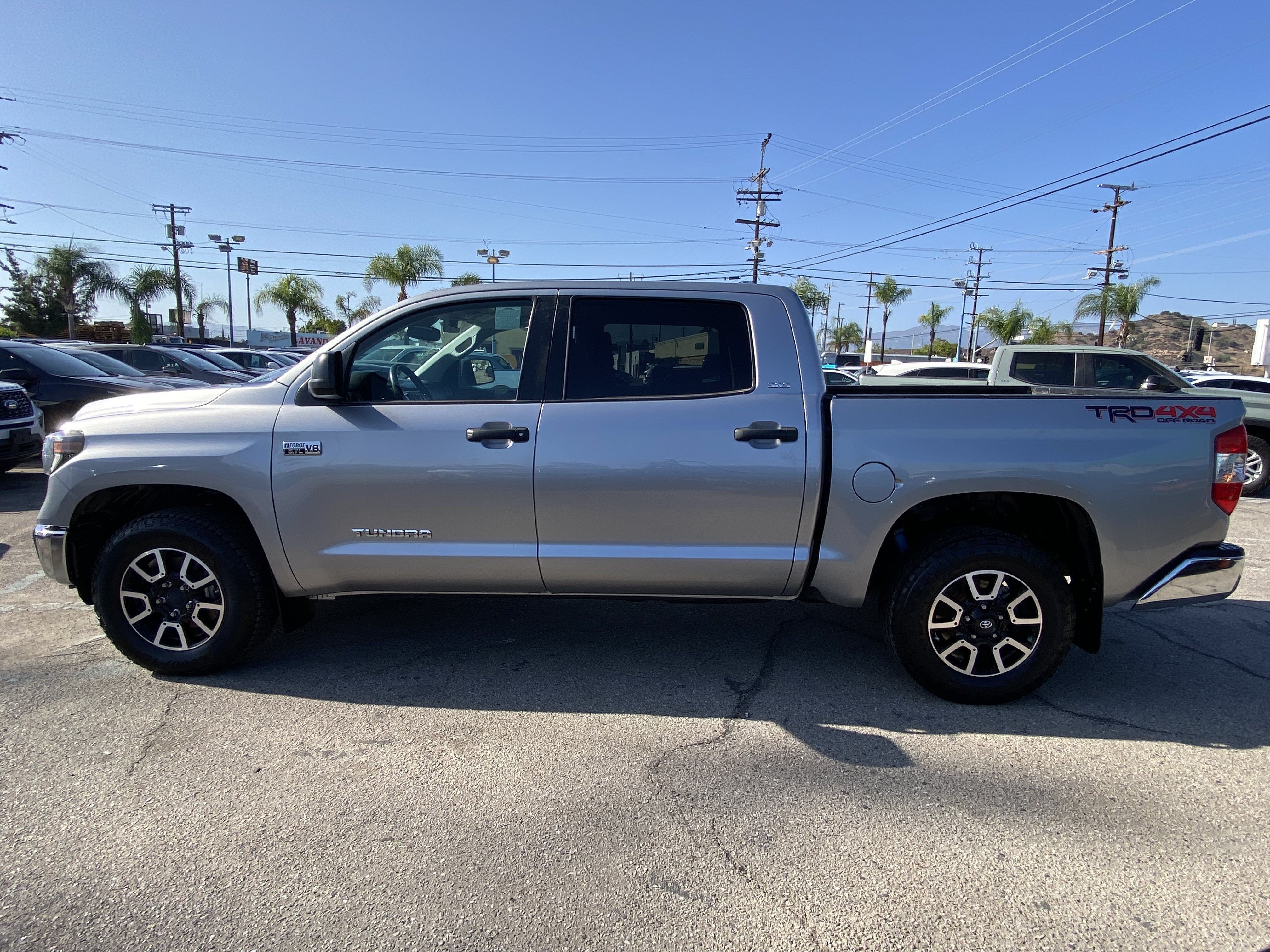 2020 Toyota Tundra 4WD SR5 CREWMAX 5.5' BED 5.7L