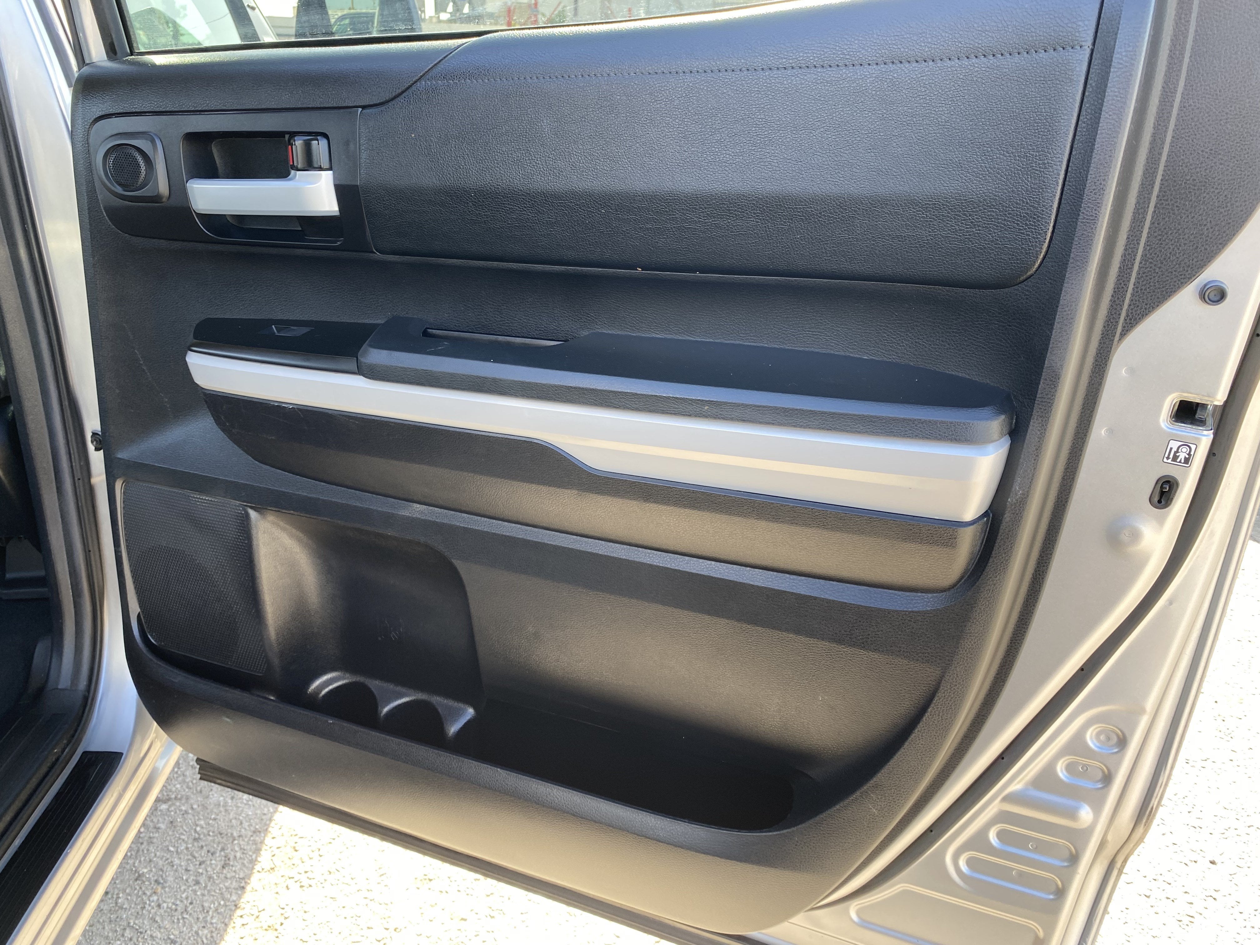2020 Toyota Tundra 4WD SR5 CREWMAX 5.5' BED 5.7L
