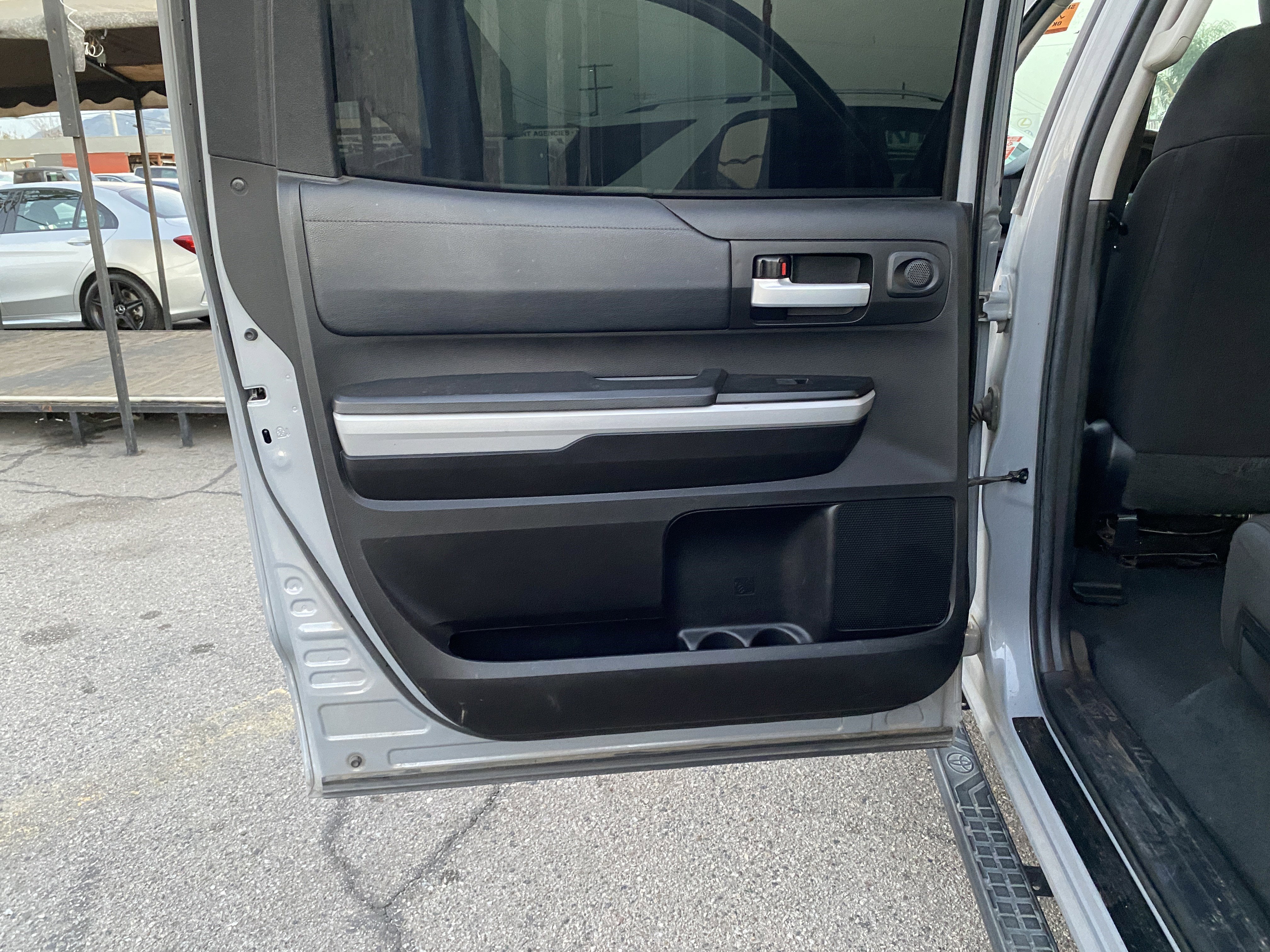 2021 Toyota Tundra 4WD SR5