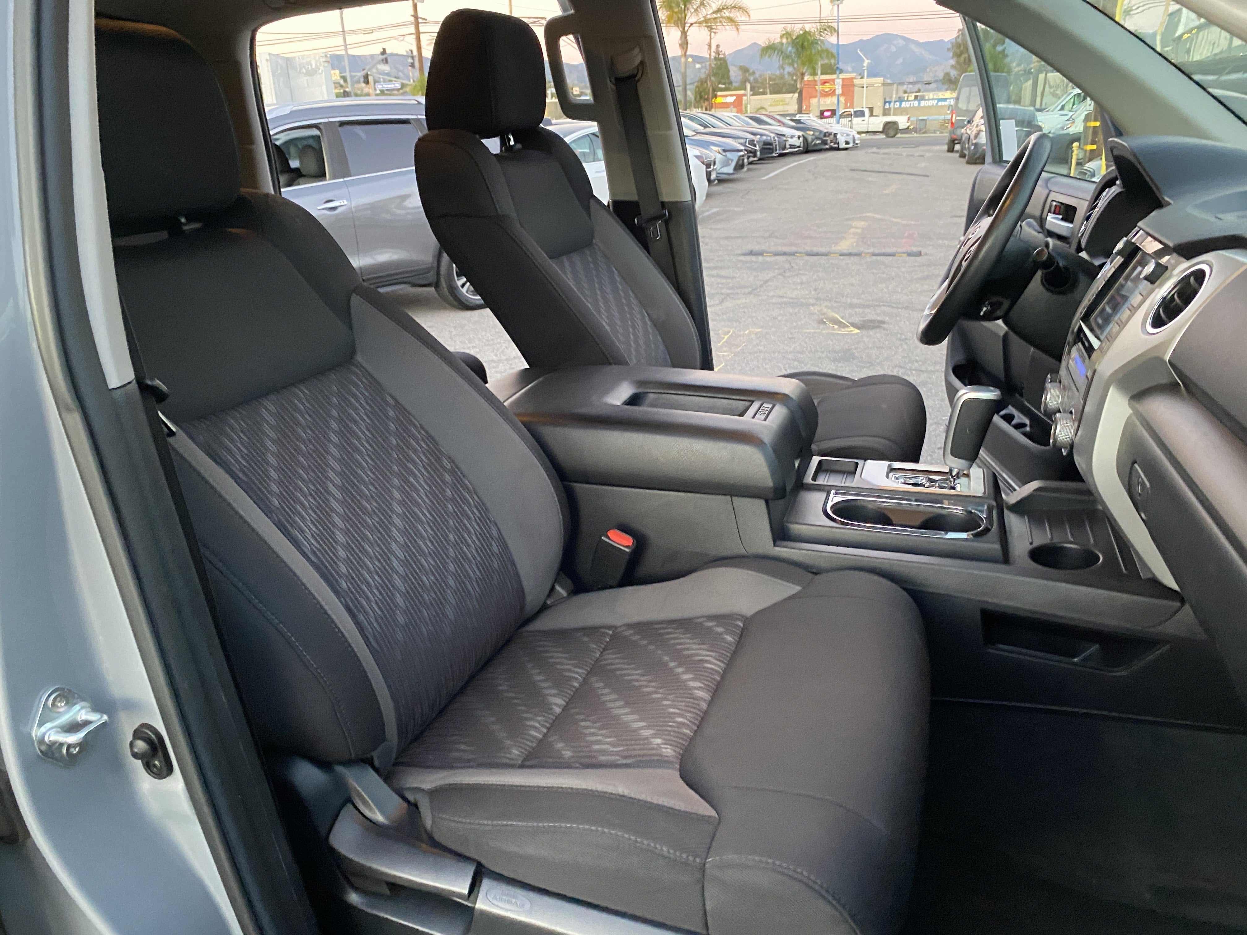 2021 Toyota Tundra 4WD SR5