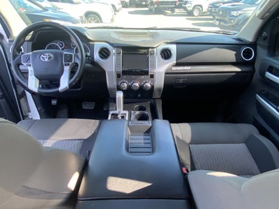 2017 Toyota Tundra 2WD SR5 CREWMAX 5.5' BED 4.6L