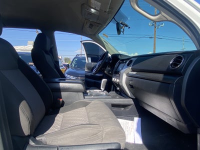 2017 Toyota Tundra 2WD SR5 CREWMAX 5.5' BED 4.6L