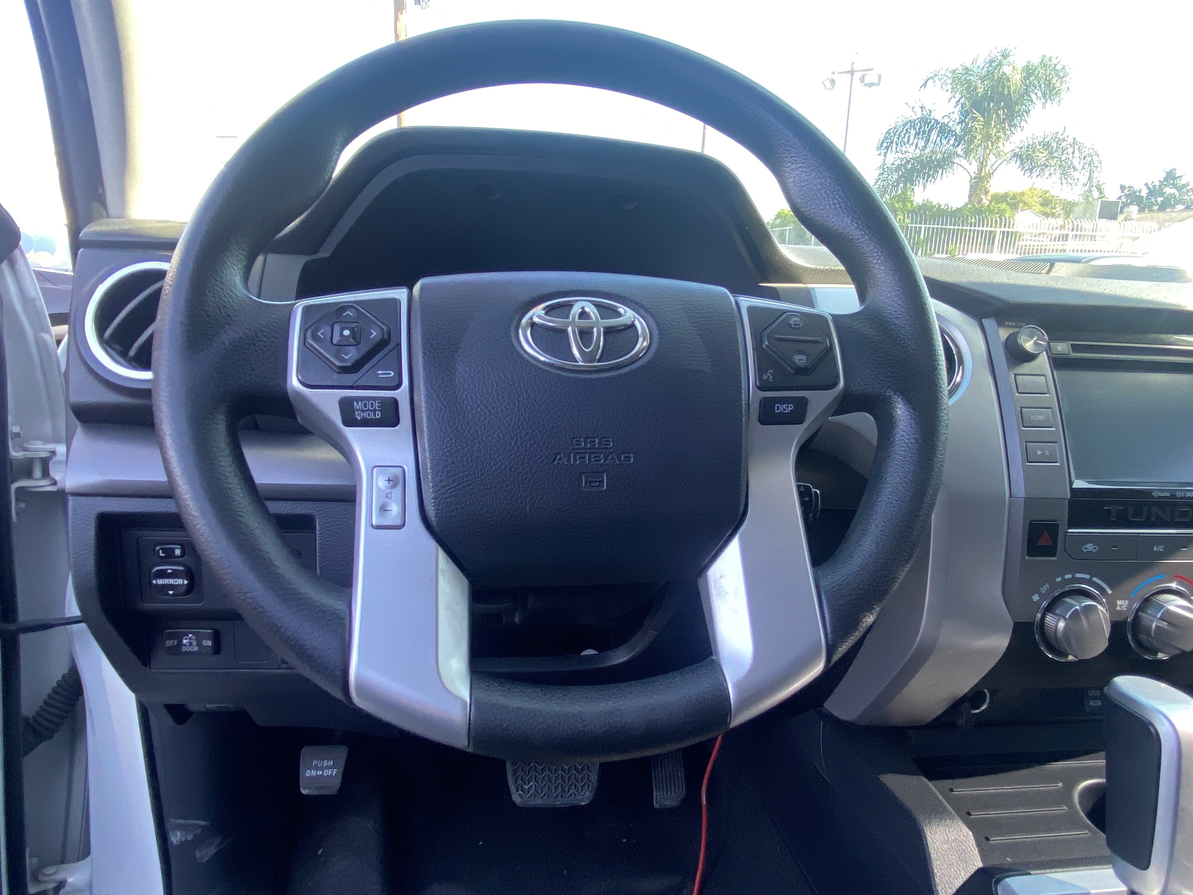 2017 Toyota Tundra 2WD SR5 CREWMAX 5.5' BED 4.6L