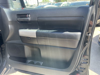 2013 Toyota Tundra 2WD Truck CrewMax 5.7L V8 6-Spd AT (Natl)