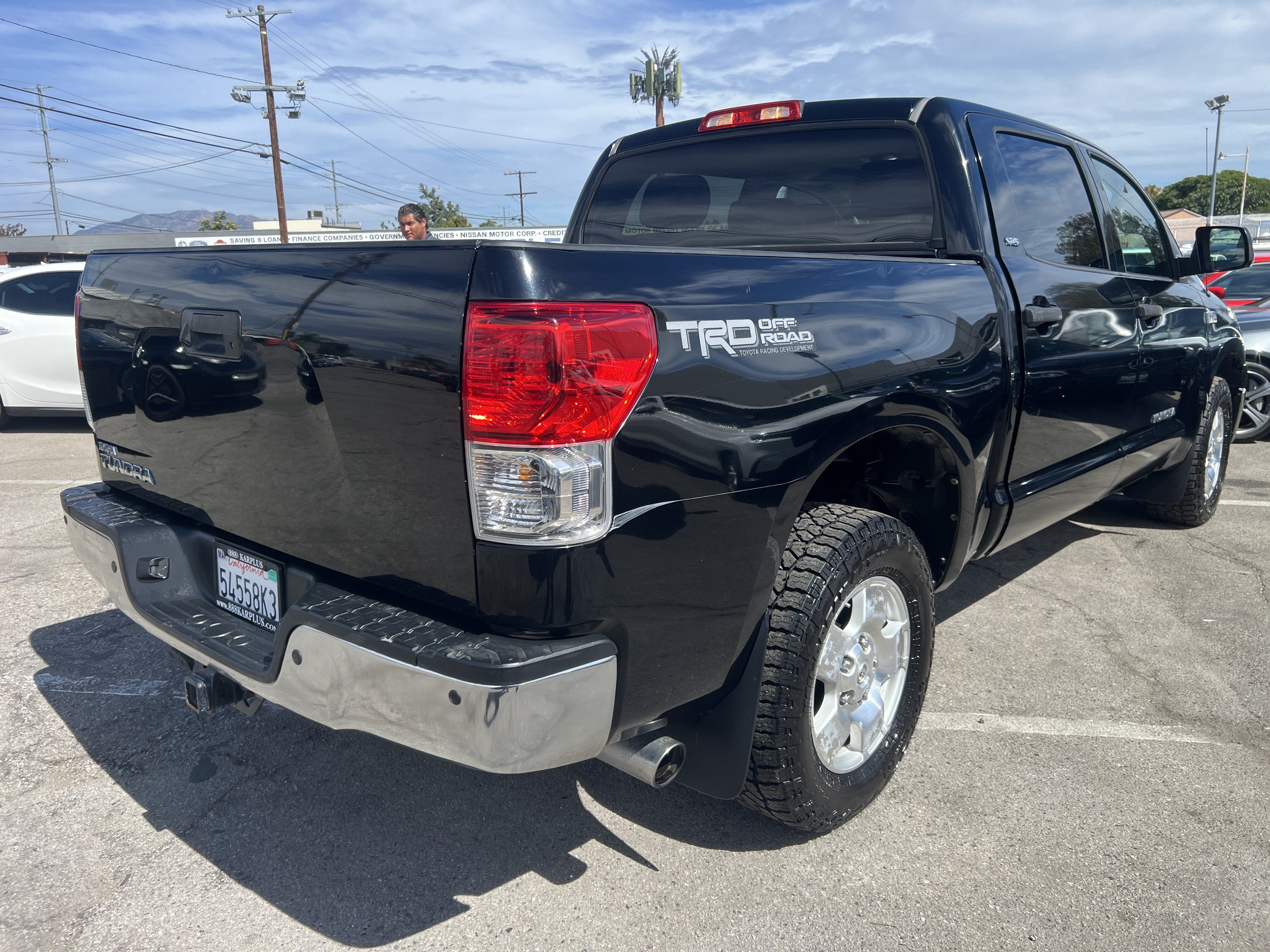 2013 Toyota Tundra 2WD Truck CrewMax 5.7L V8 6-Spd AT (Natl)
