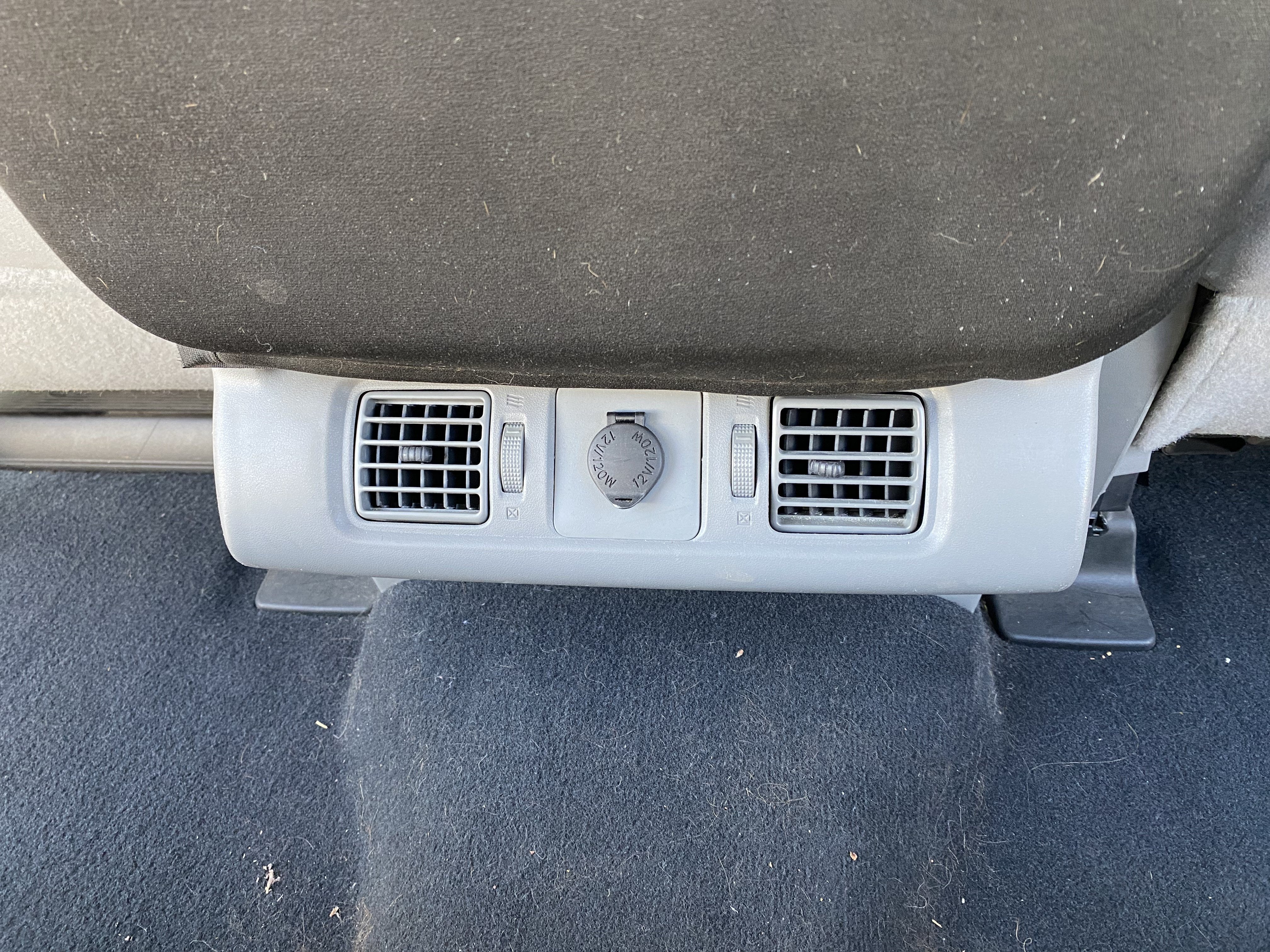 2013 Toyota Tundra 2WD Truck CrewMax 5.7L V8 6-Spd AT (Natl)