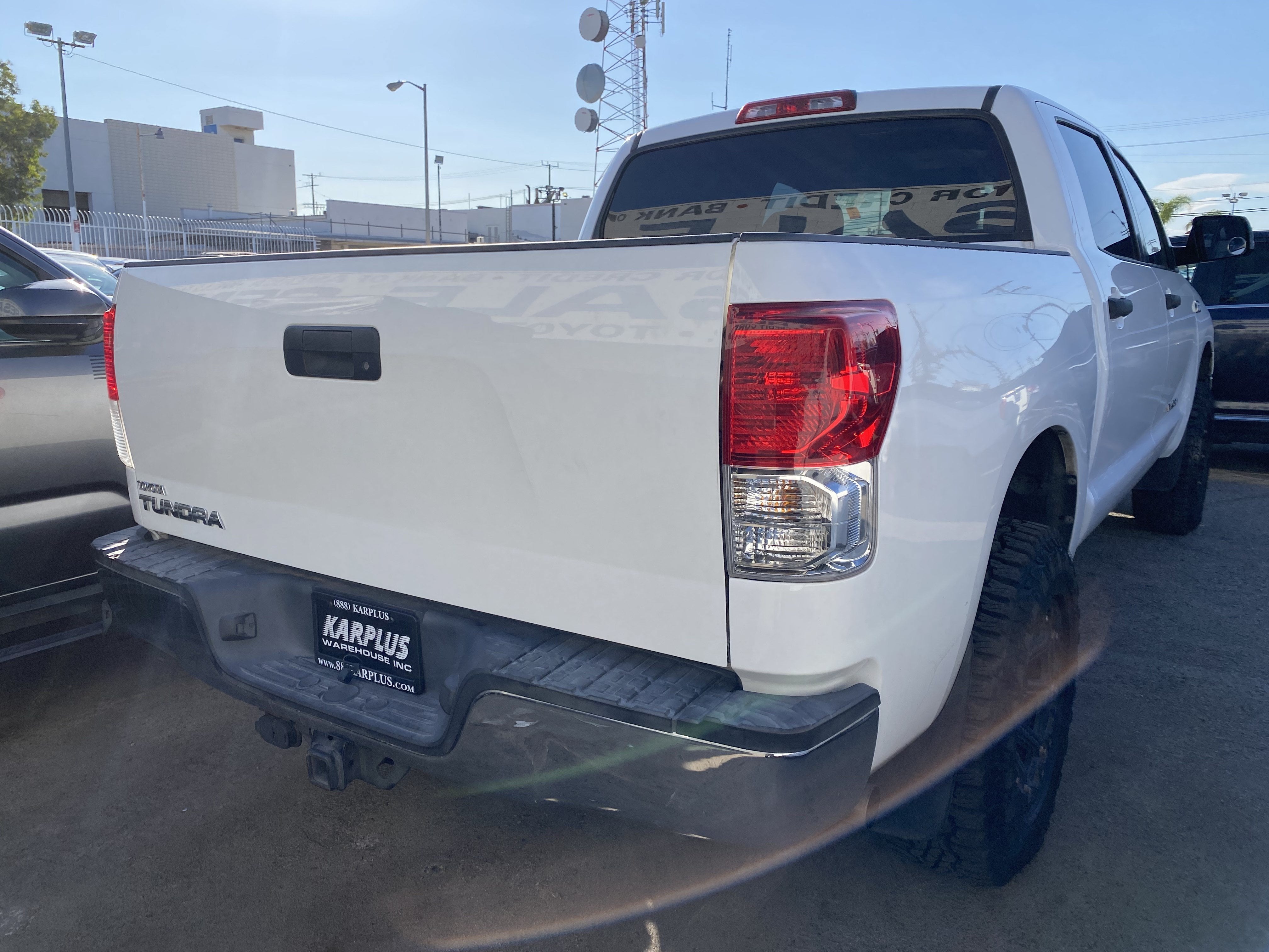 2013 Toyota Tundra 2WD Truck CrewMax 5.7L V8 6-Spd AT (Natl)