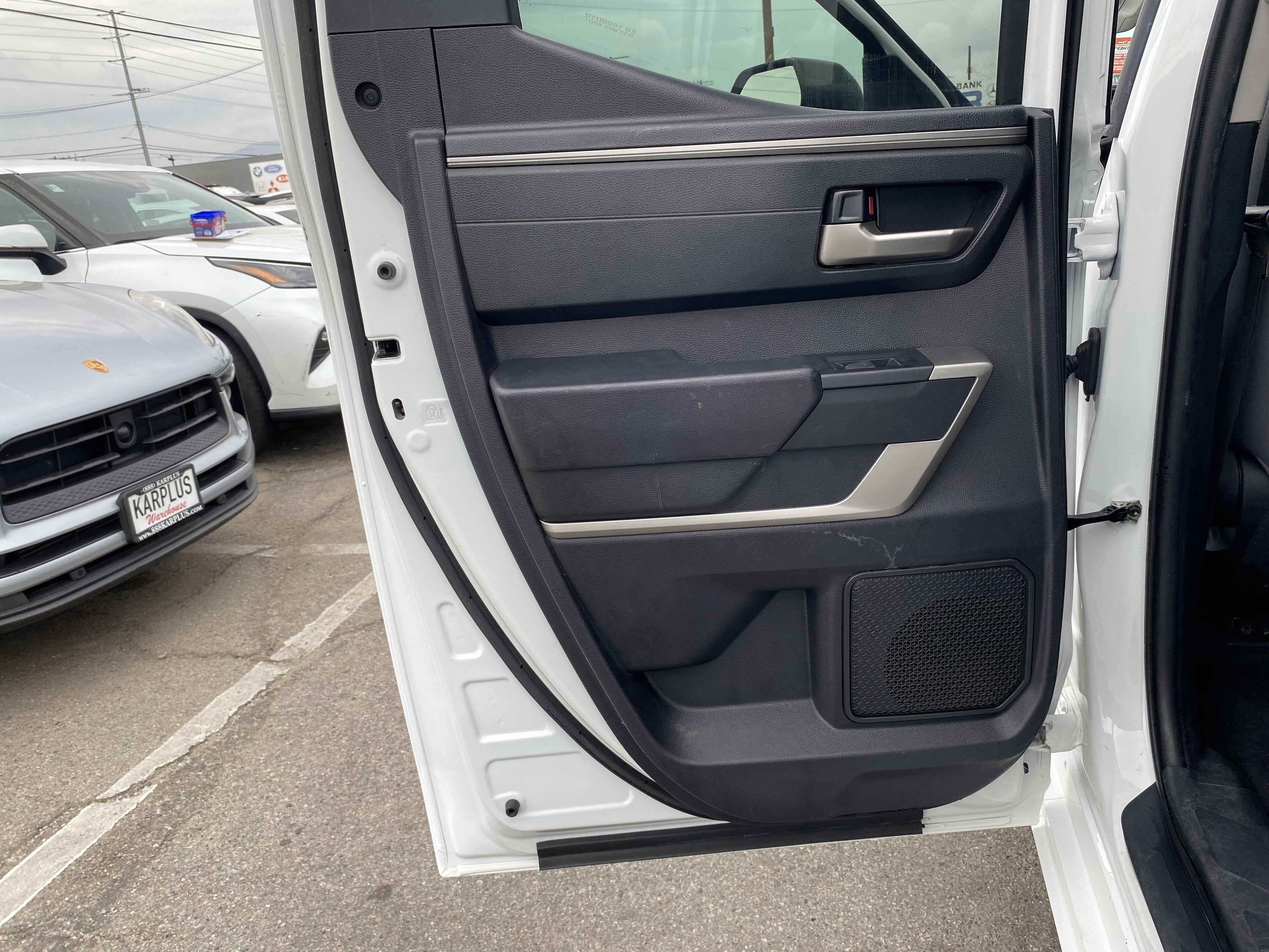 2023 Toyota Tundra 2WD SR5