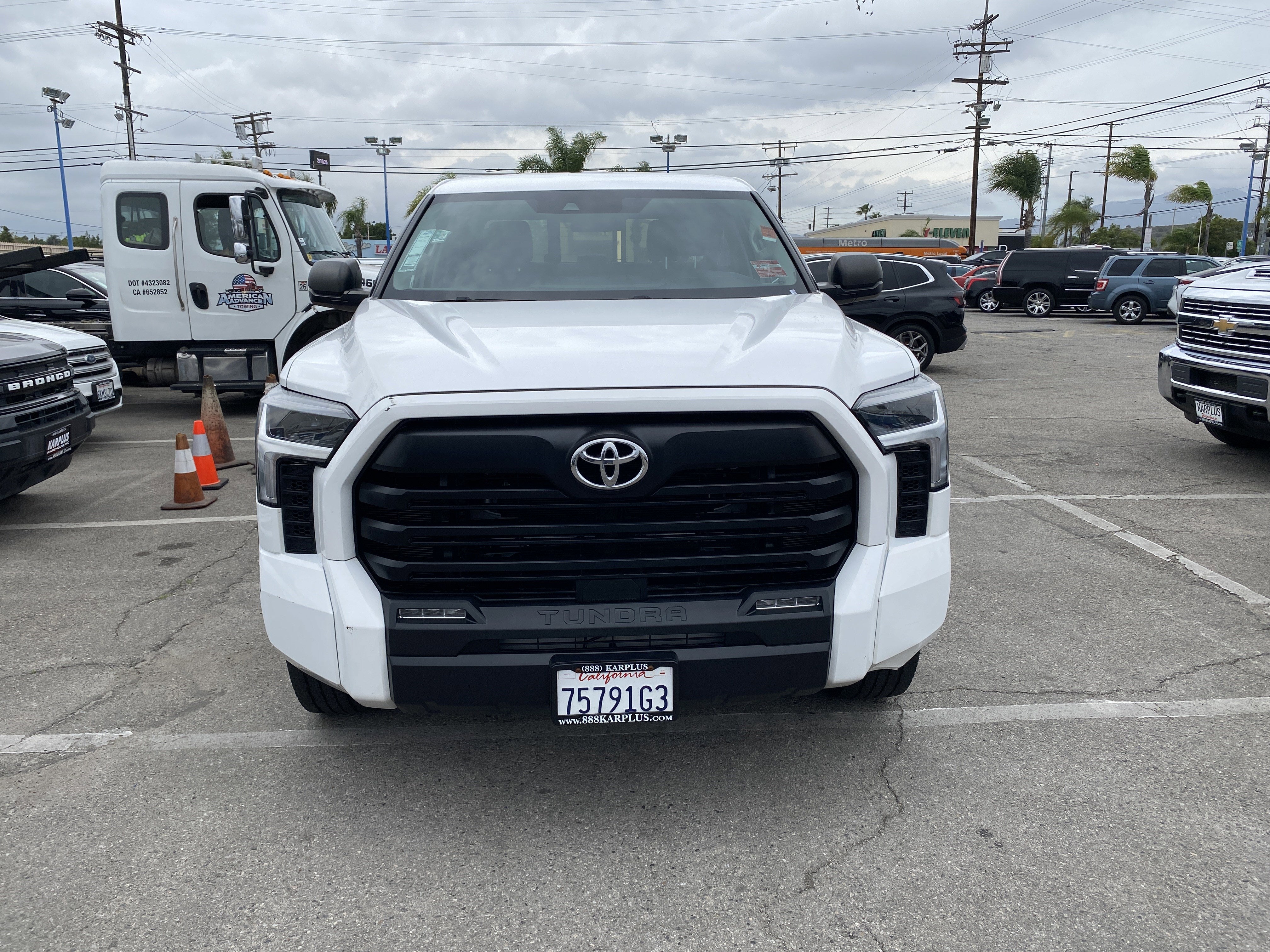 2023 Toyota Tundra 2WD SR5