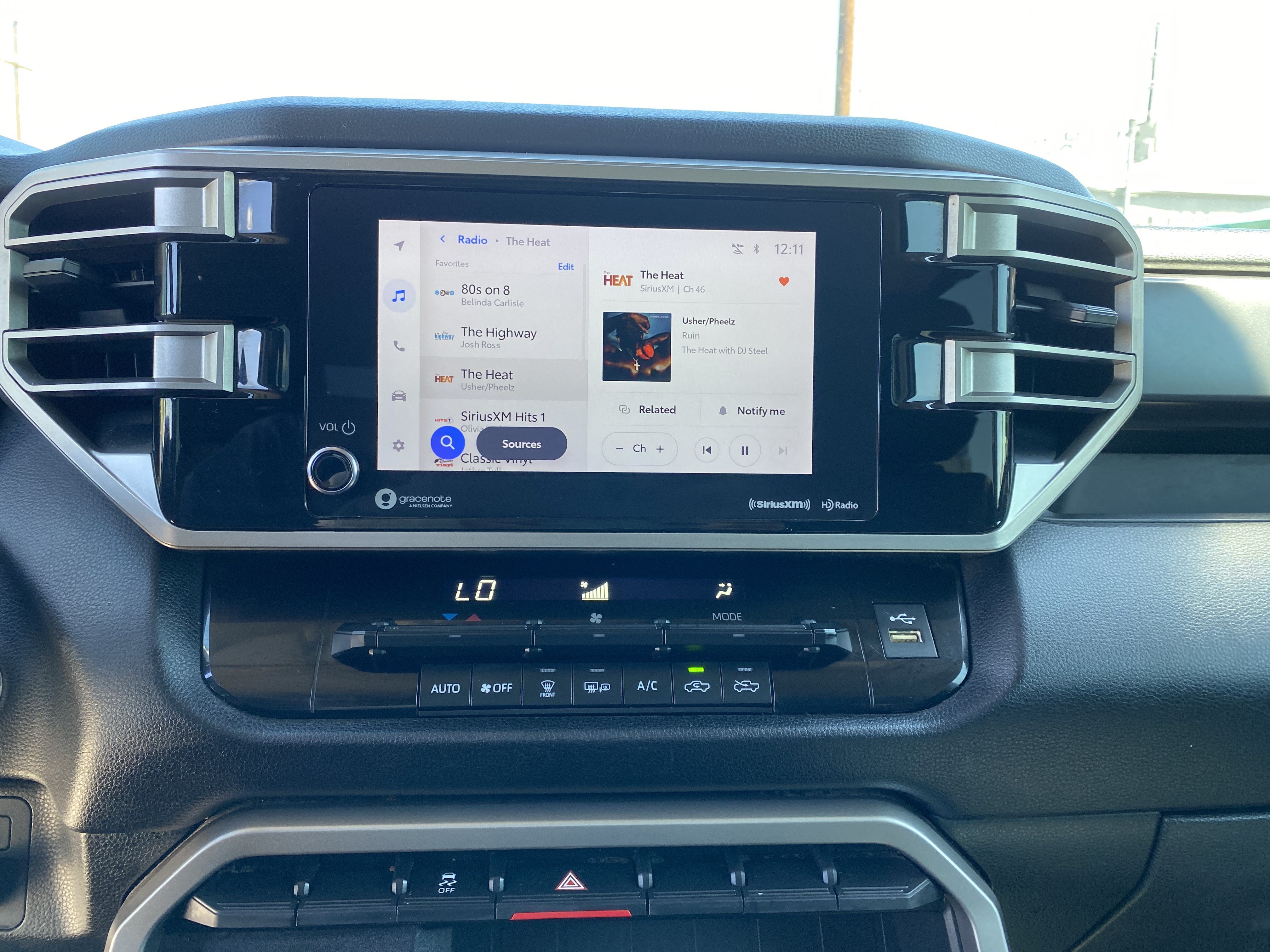 2022 Toyota Tundra 2WD SR5 CREWMAX 5.5' BED