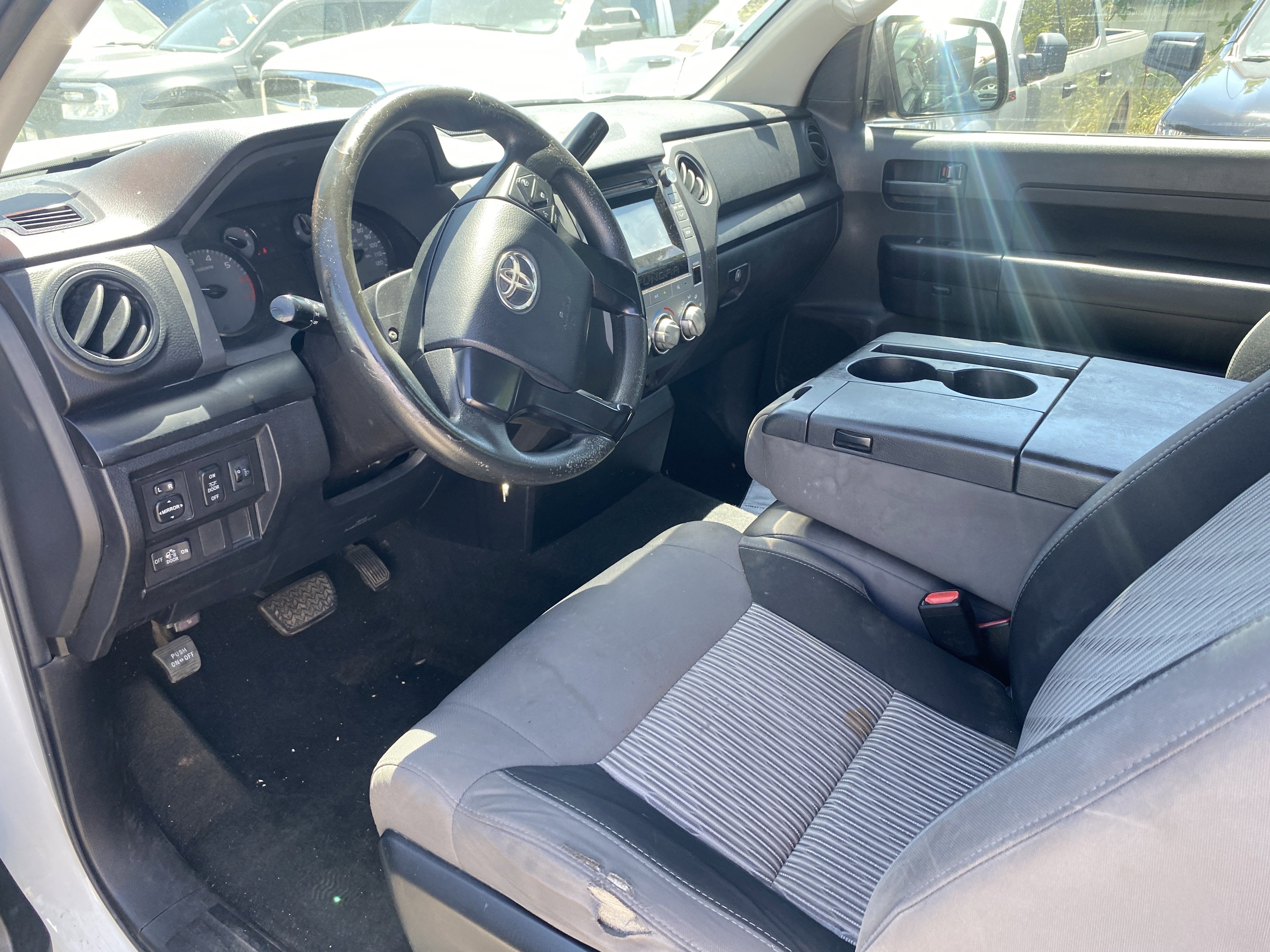 2017 Toyota Tundra 2WD SR