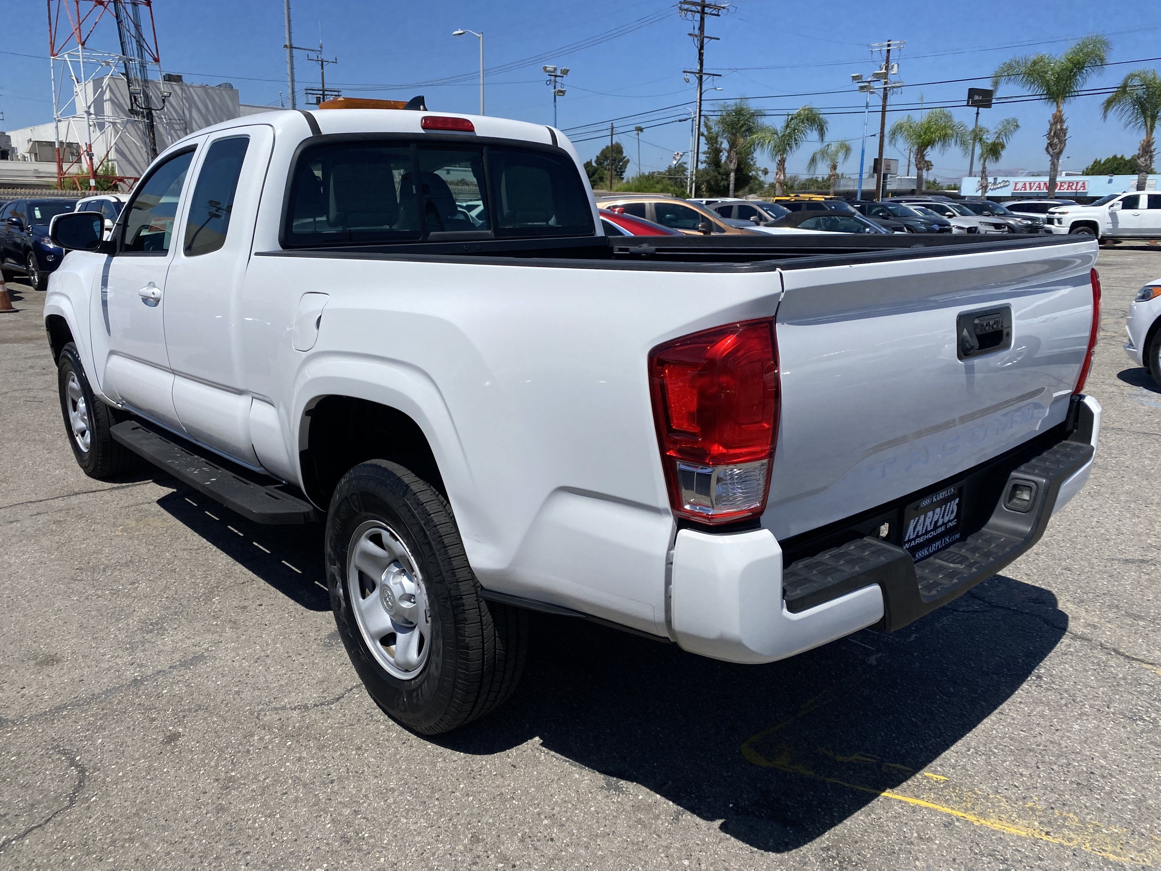2016 Toyota Tacoma SR