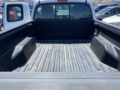 2016 Toyota Tacoma SR