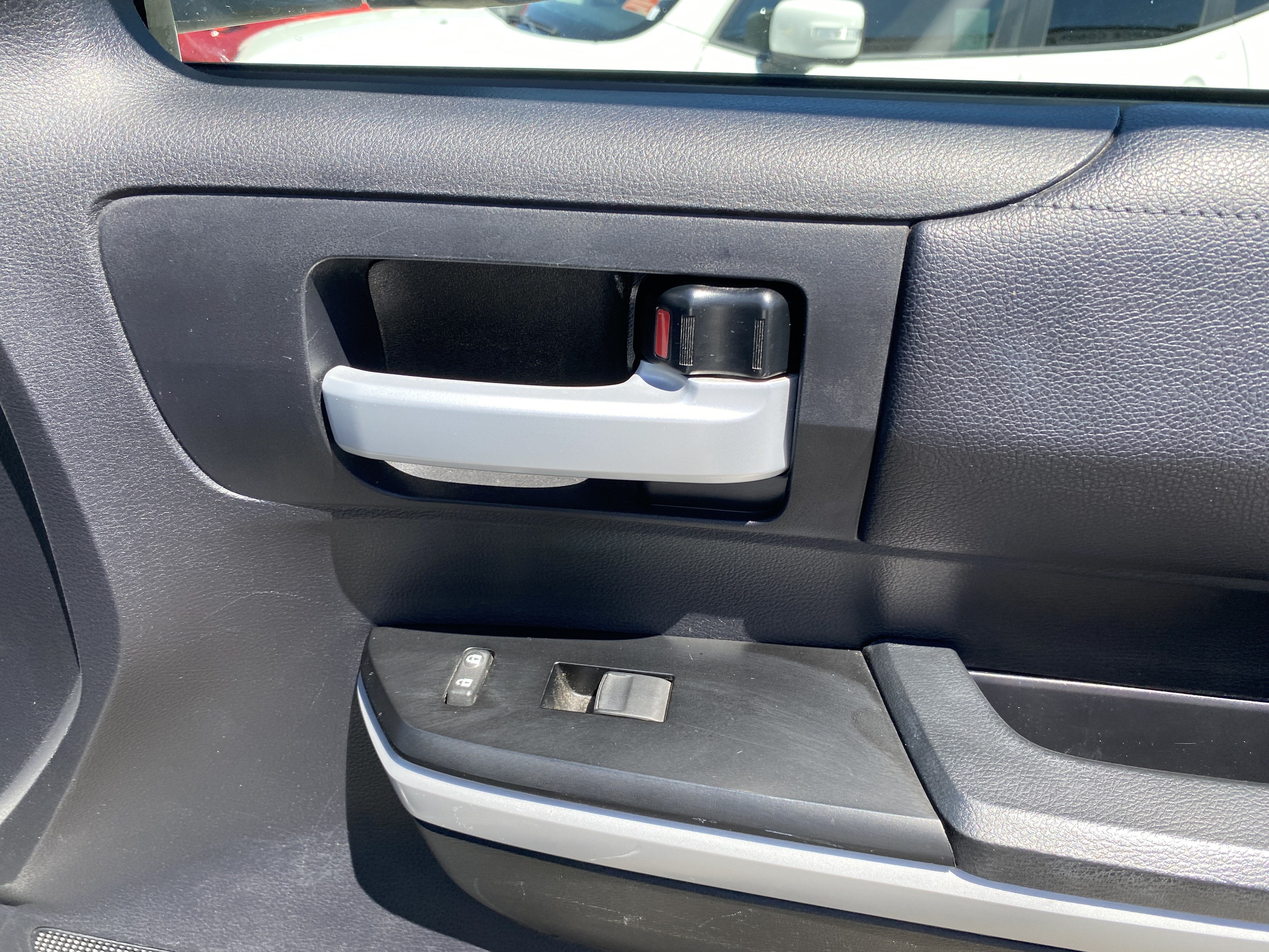2020 Toyota Tundra 2WD SR5
