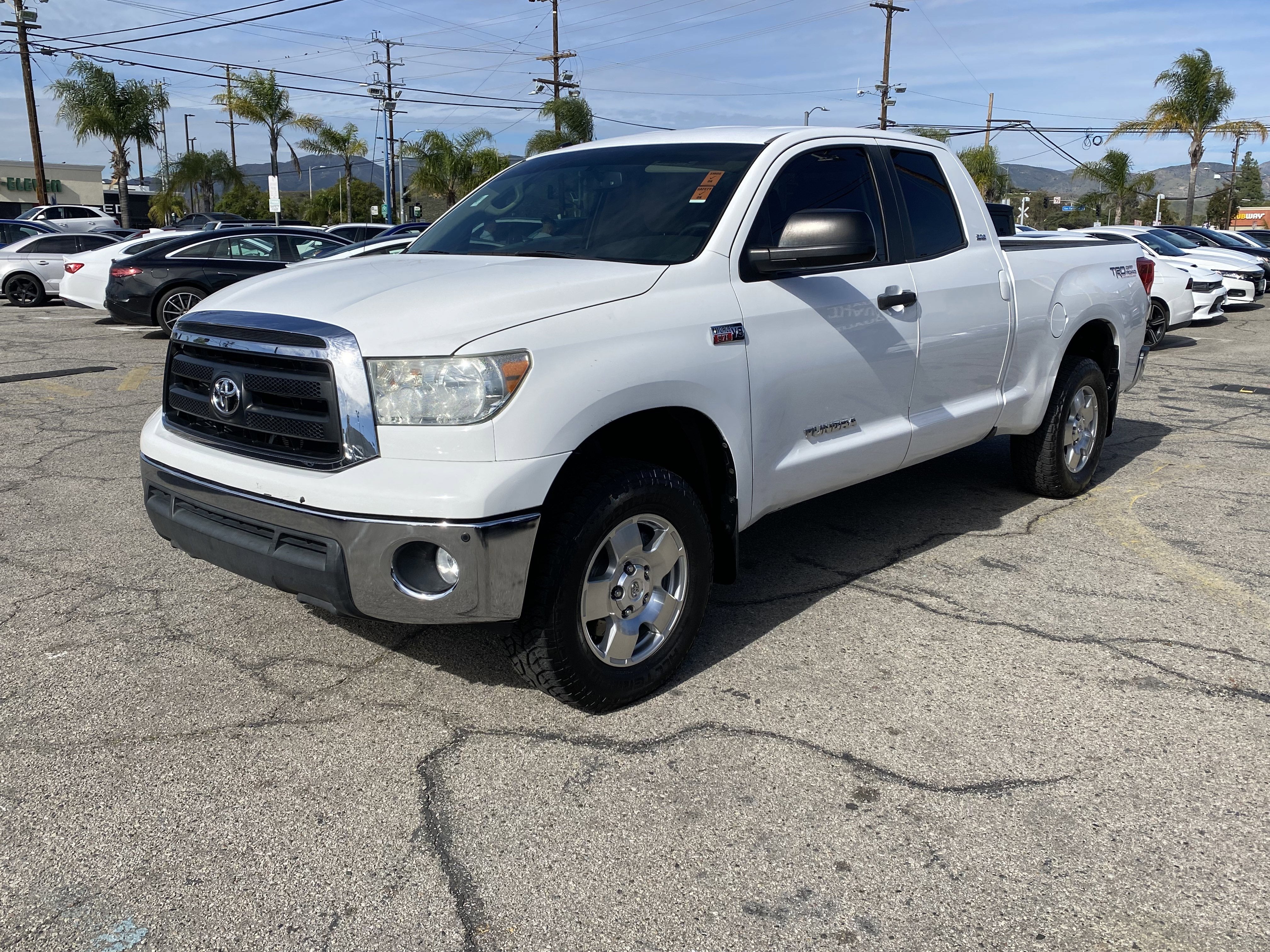 2011 Toyota Tundra 2WD Truck Dbl 5.7L V8 6-Spd AT (Natl)