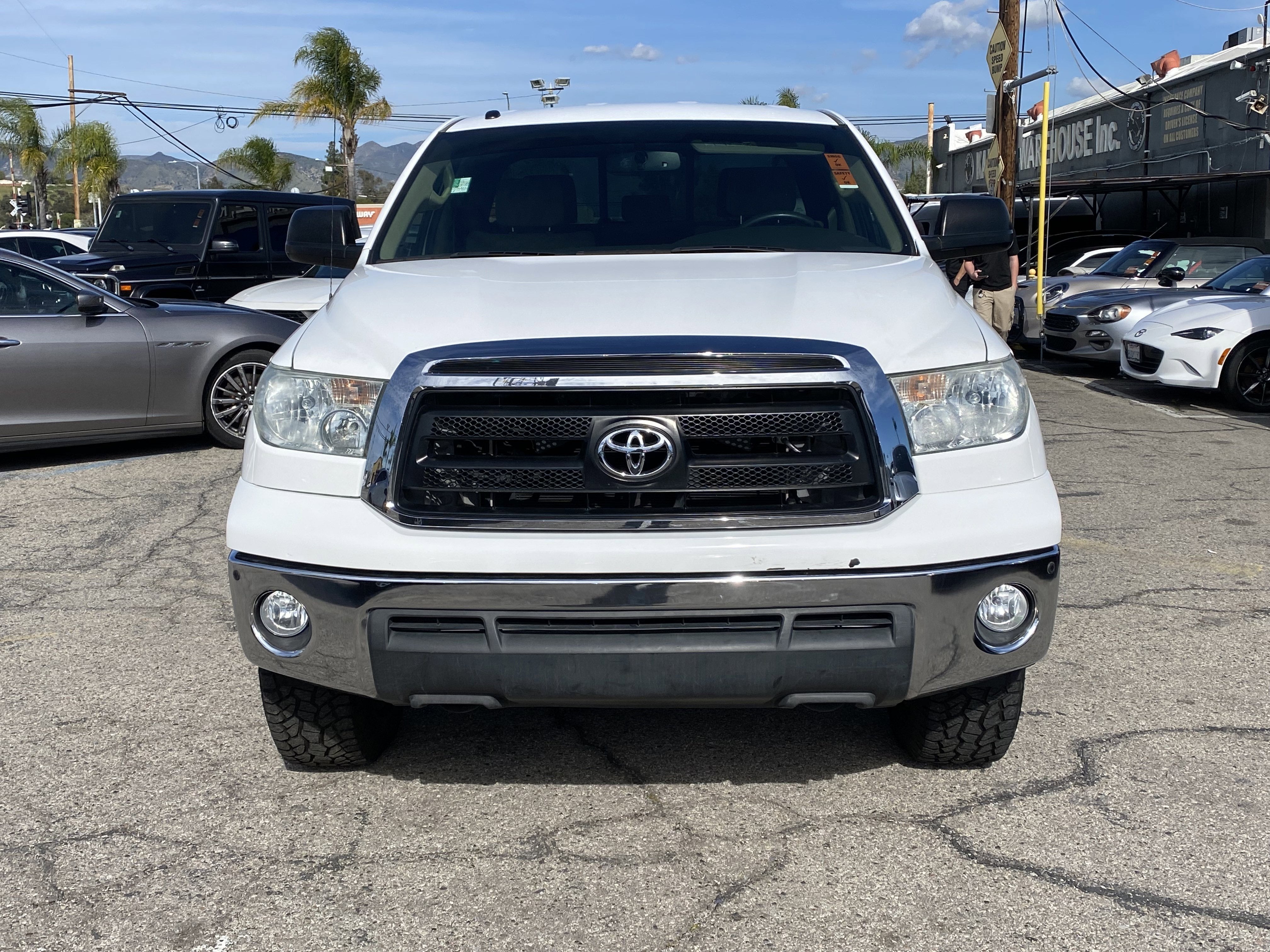 2011 Toyota Tundra 2WD Truck Dbl 5.7L V8 6-Spd AT (Natl)