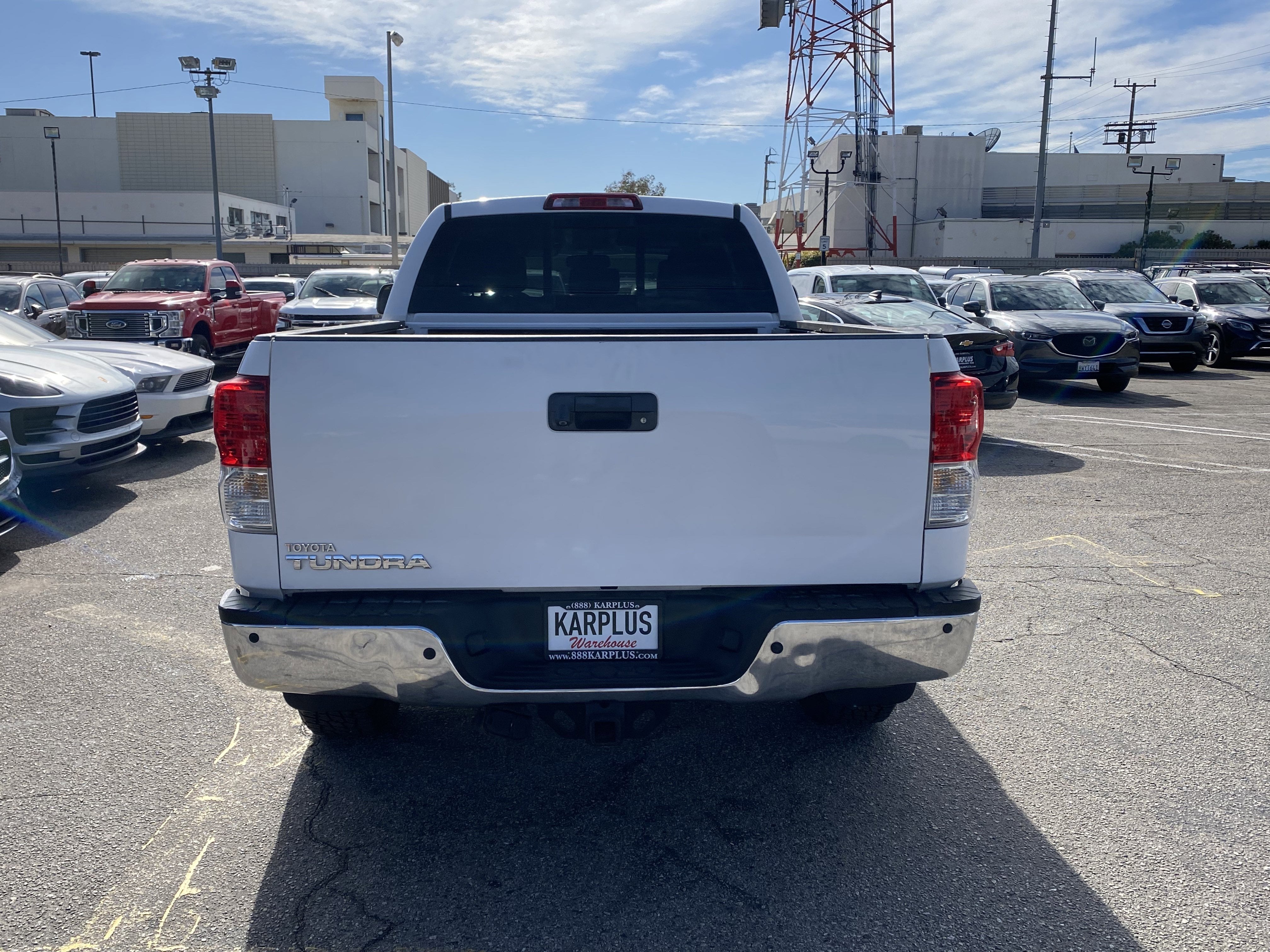 2011 Toyota Tundra 2WD Truck Dbl 5.7L V8 6-Spd AT (Natl)
